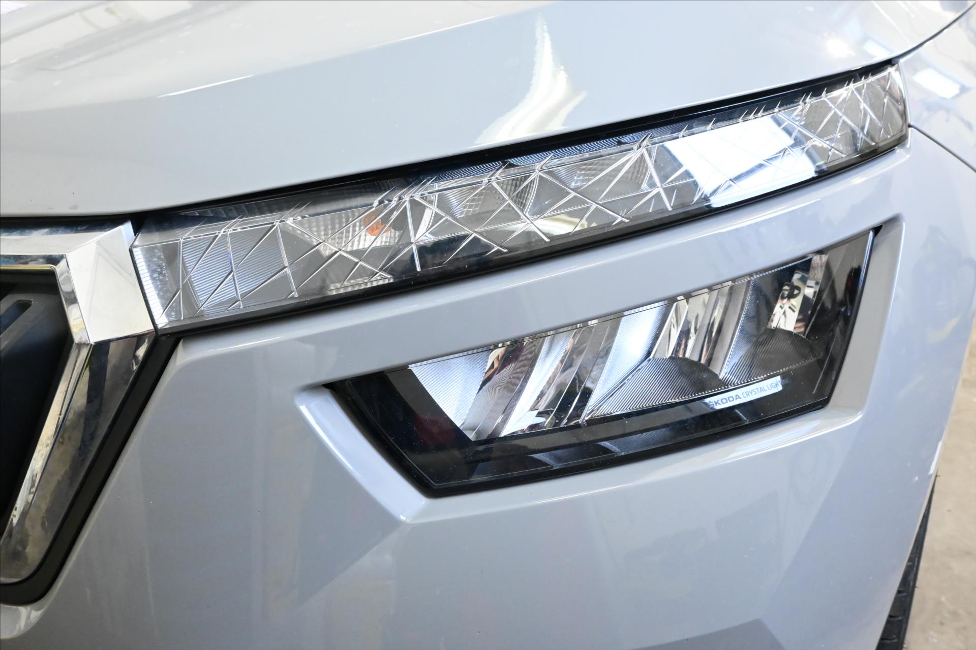 Hlavní fotografie vozu Škoda Kamiq 1,0 TSI 81 kW Sport Business Záruka až 5 let (26)