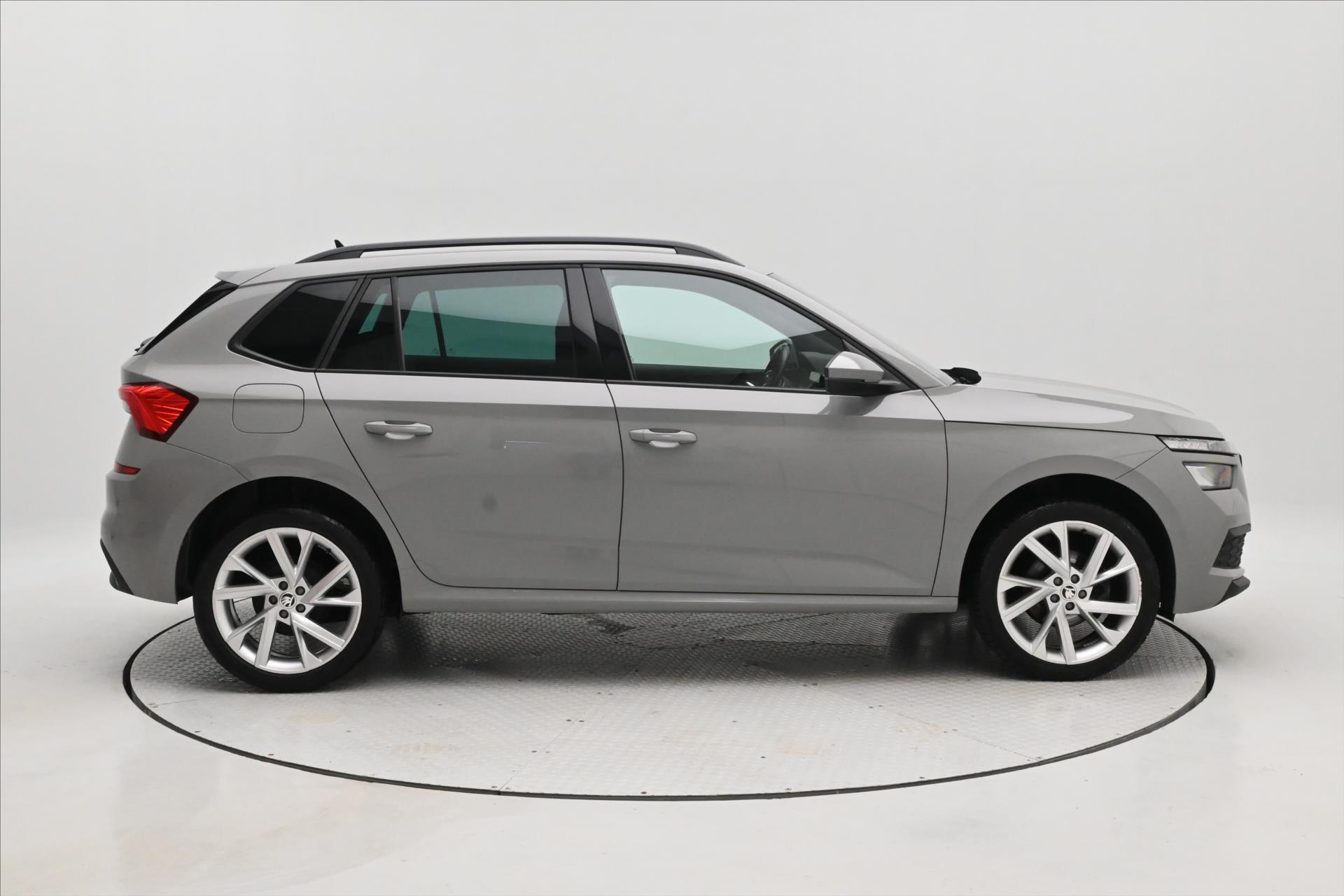 Hlavní fotografie vozu Škoda Kamiq 1,0 TSI 81 kW Sport Business Záruka až 5 let (4)