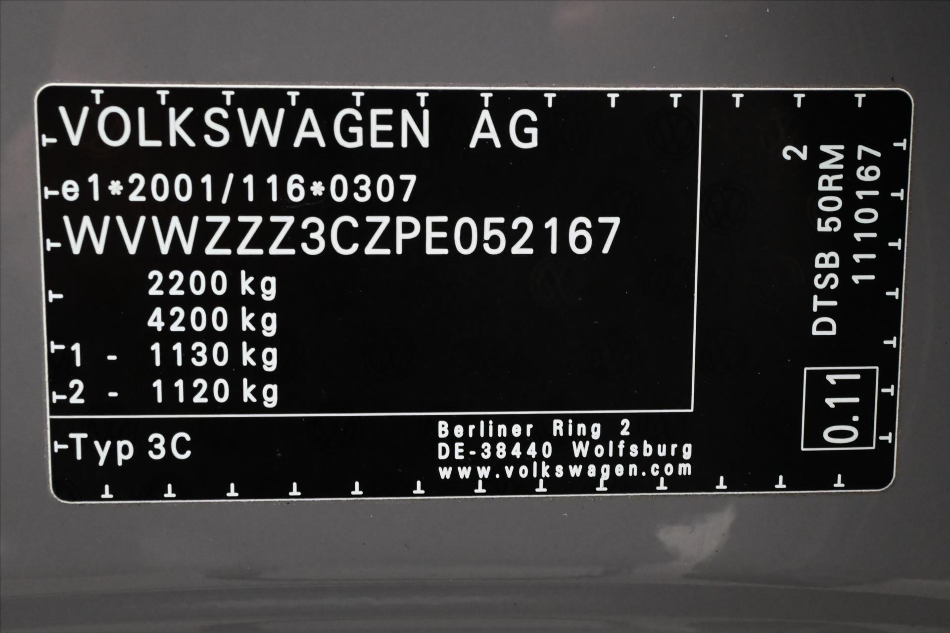 Hlavní fotografie vozu Volkswagen Passat 2,0 TDI 110 kW DSG Elegance Záruka až 5 let (12)