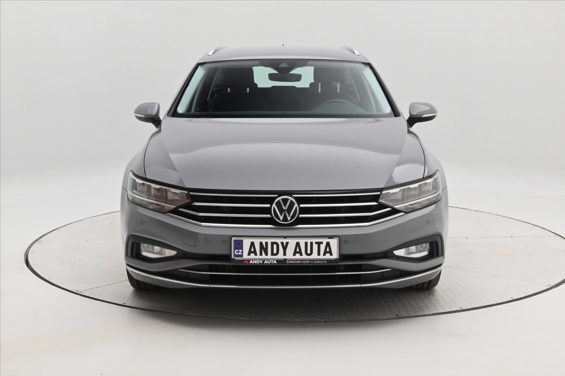 Hlavní fotografie vozu Volkswagen Passat 2,0 TDI 110 kW DSG Elegance Záruka až 5 let (2)