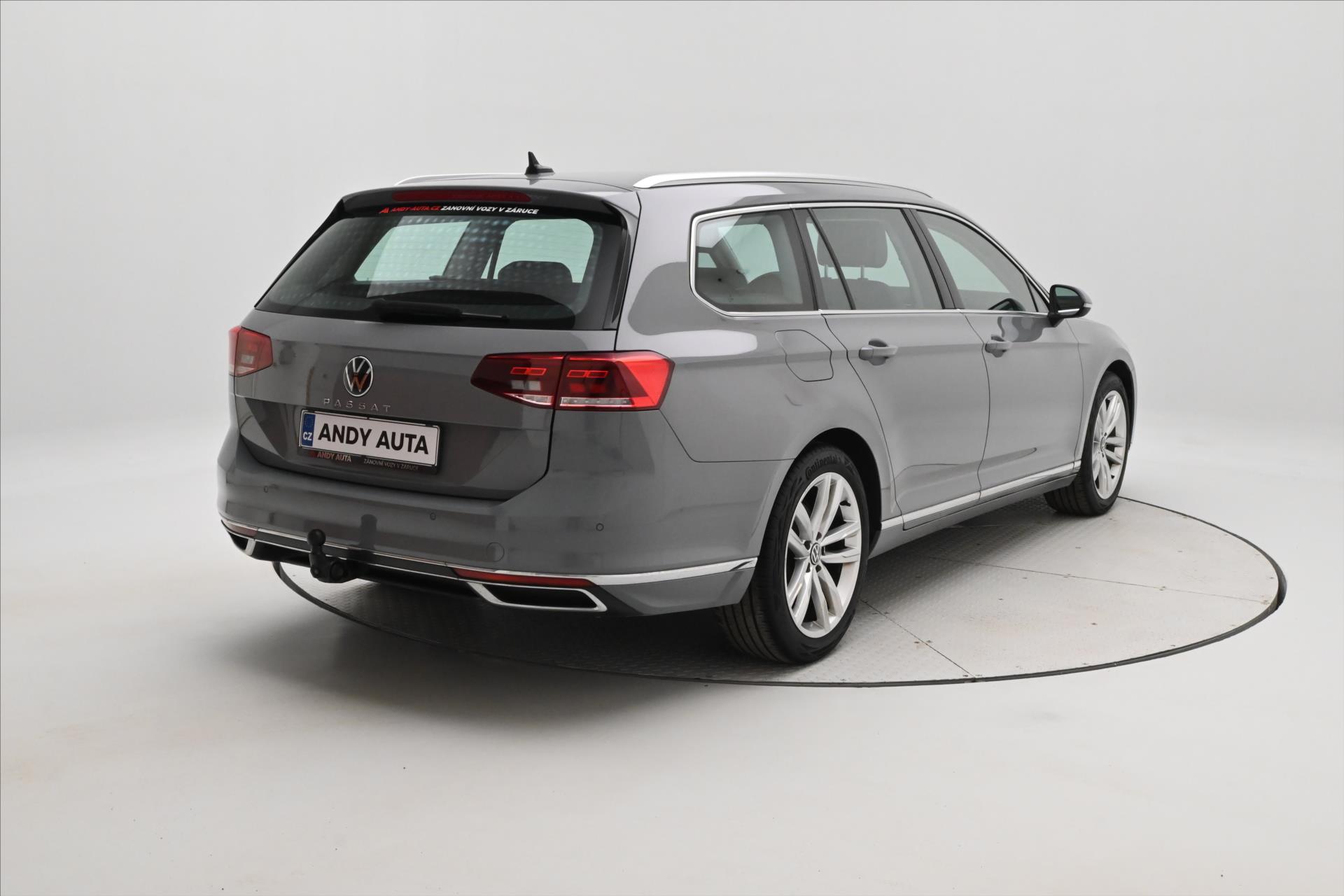 Hlavní fotografie vozu Volkswagen Passat 2,0 TDI 110 kW DSG Elegance Záruka až 5 let (5)