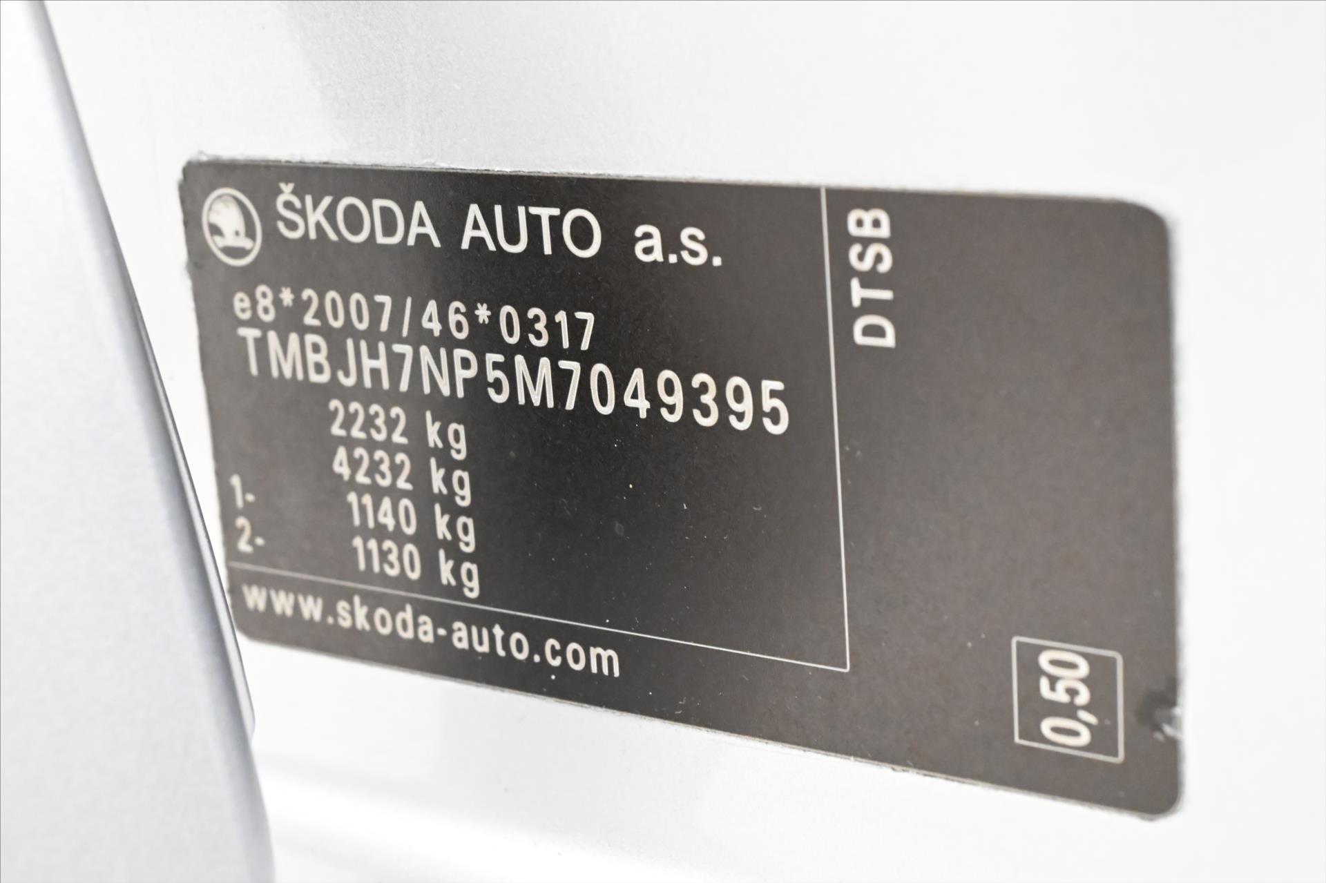 Hlavní fotografie vozu Škoda Superb 2,0 TDI 110kW DSG Executive Záruka až 5 let (12)