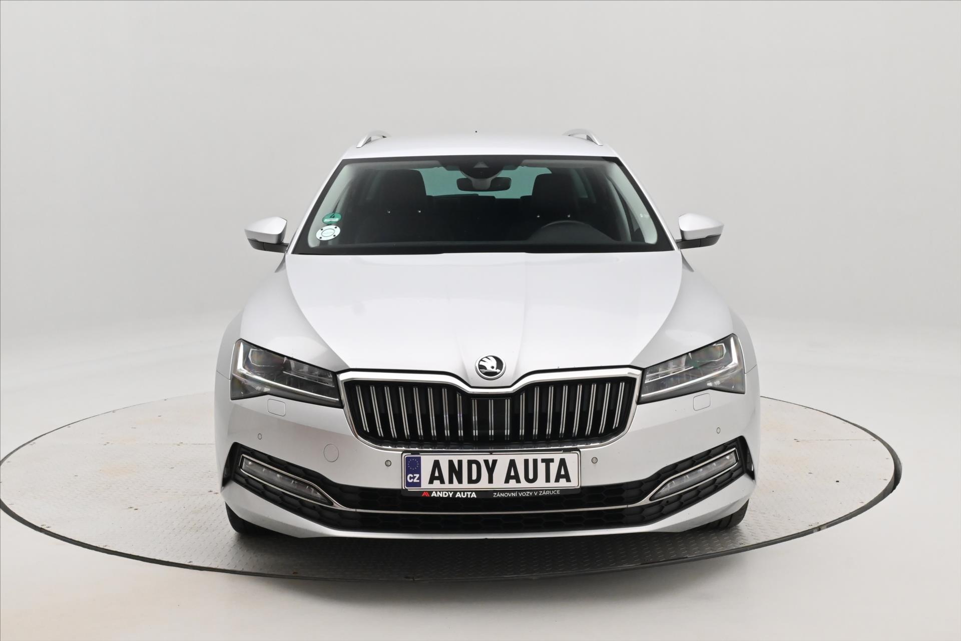 Hlavní fotografie vozu Škoda Superb 2,0 TDI 110kW DSG Executive Záruka až 5 let (2)