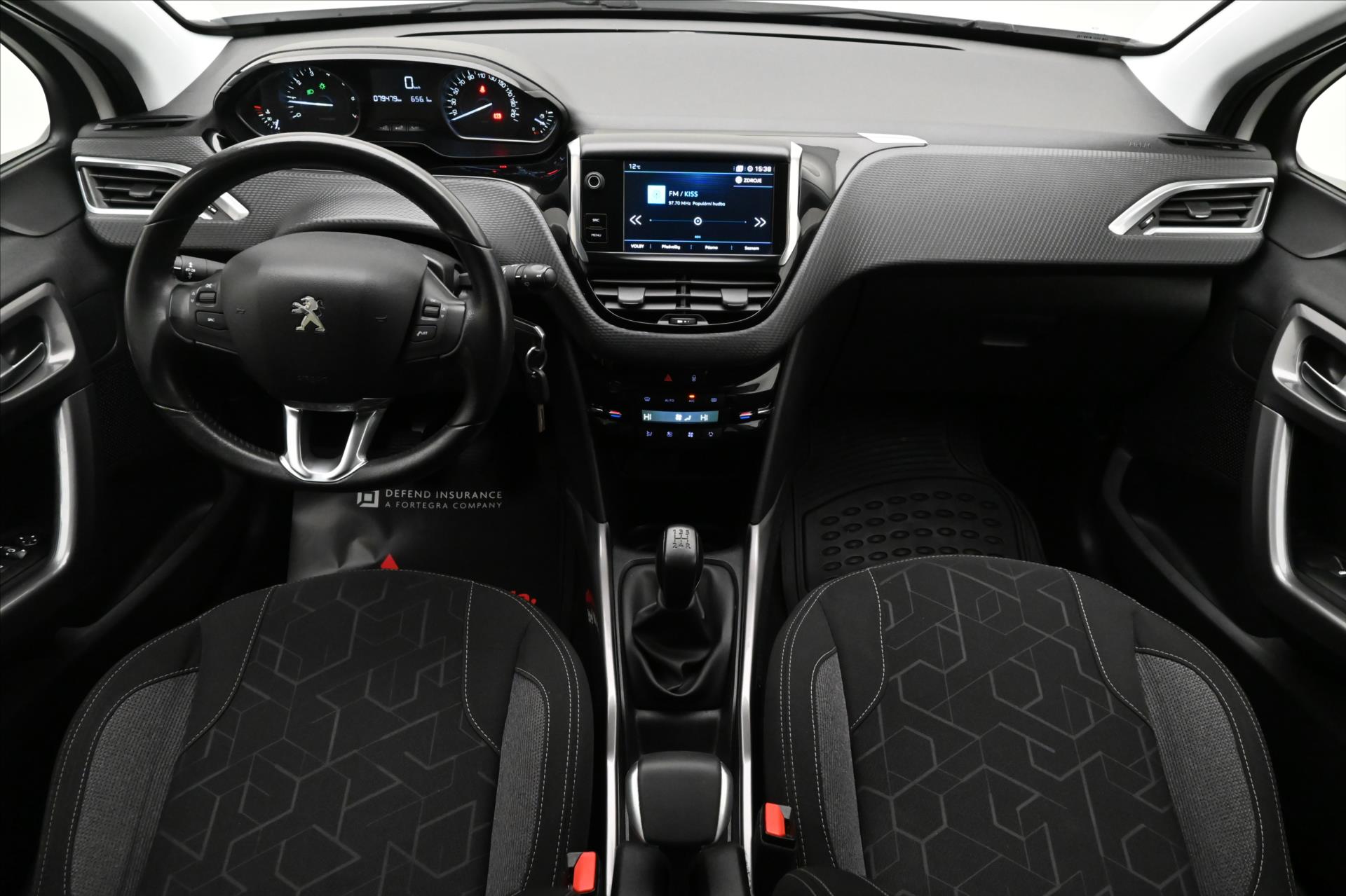 Hlavní fotografie vozu Peugeot 2008 1,2 PureTech 60 kW Digiklima Záruka až 5 let (15)