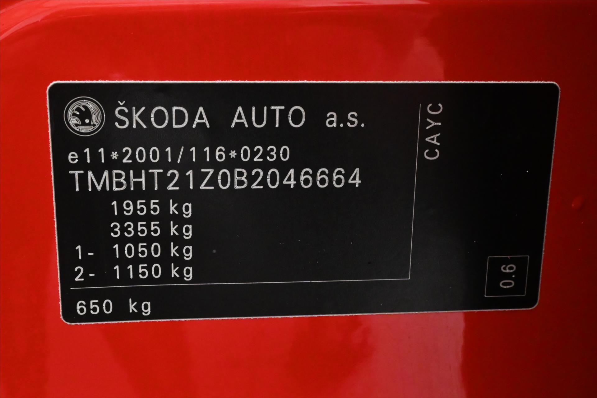 Main photo of the car Skoda Octavia 1.6 TDI 77kW Ambition Multifunction (12)