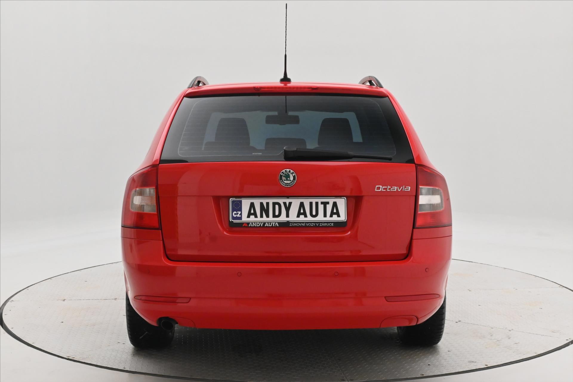 Main photo of the car Skoda Octavia 1.6 TDI 77kW Ambition Multifunction (6)