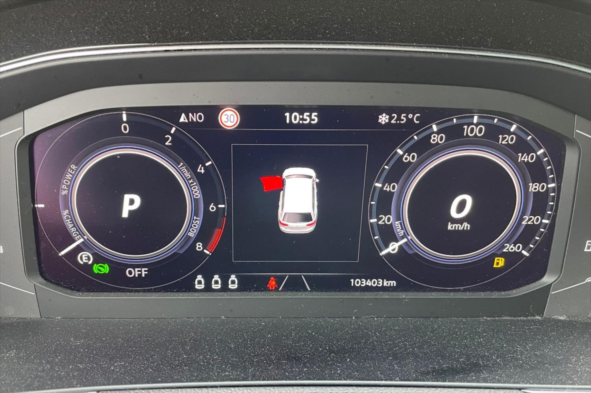 Hlavní fotografie vozu Volkswagen Passat 1,4 TSI GTE 160kW DSG VŮZ PŘIPRAVUJEME K PRODEJI (3)