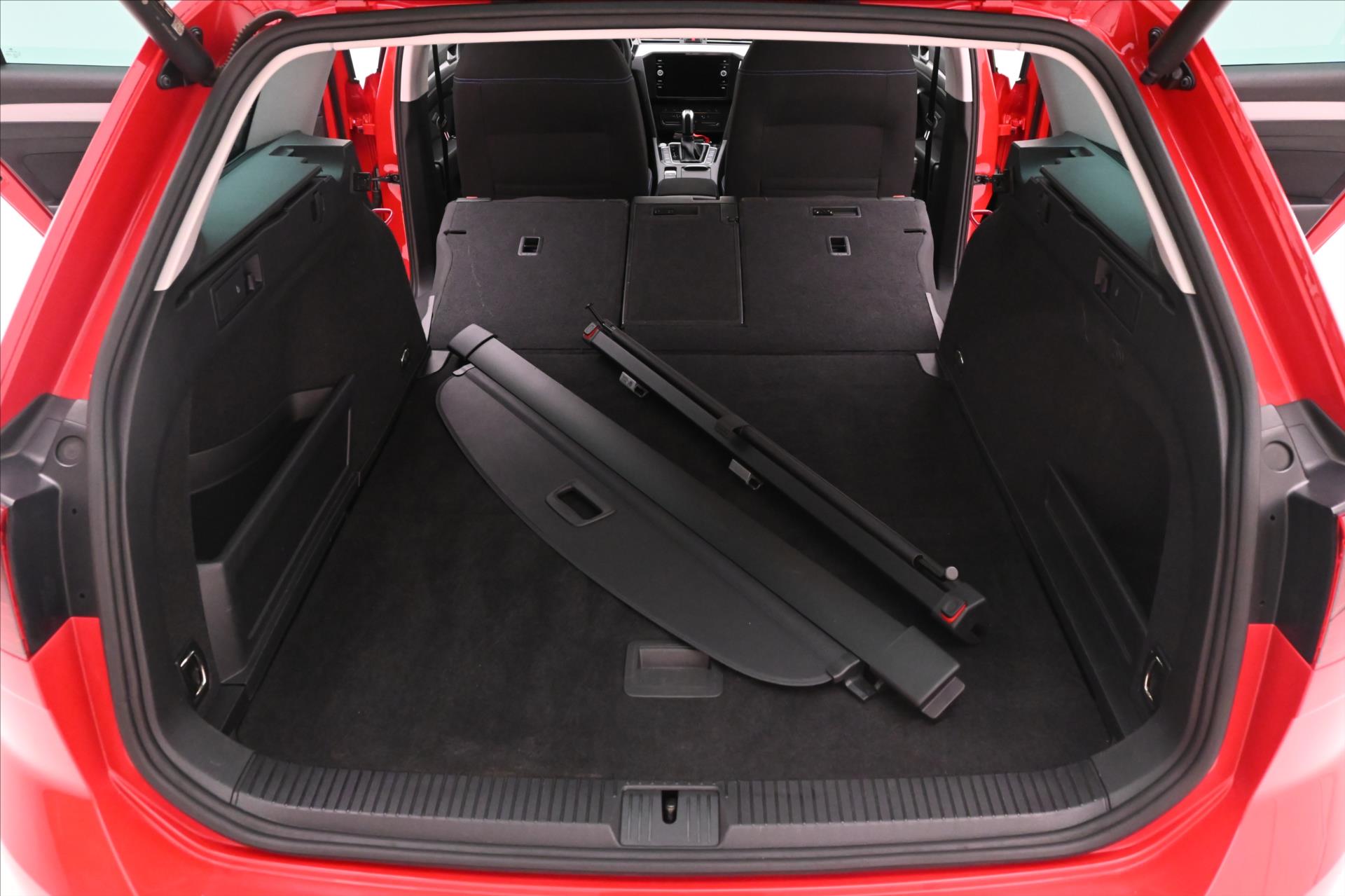 Hlavní fotografie vozu Volkswagen Passat 1,4 TSI GTE 160kW DSG Záruka až 5 let (11)