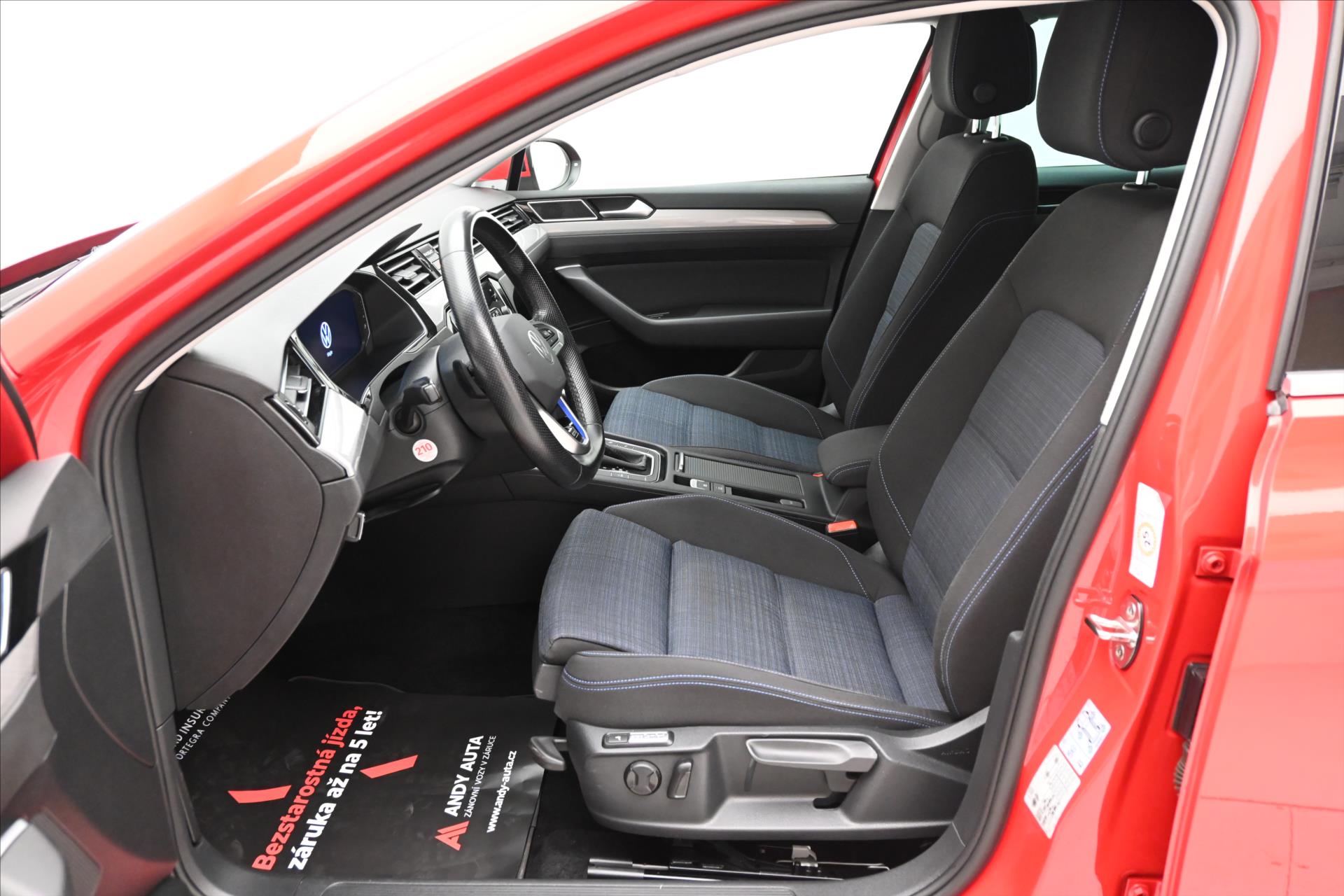 Hlavní fotografie vozu Volkswagen Passat 1,4 TSI GTE 160kW DSG Záruka až 5 let (13)