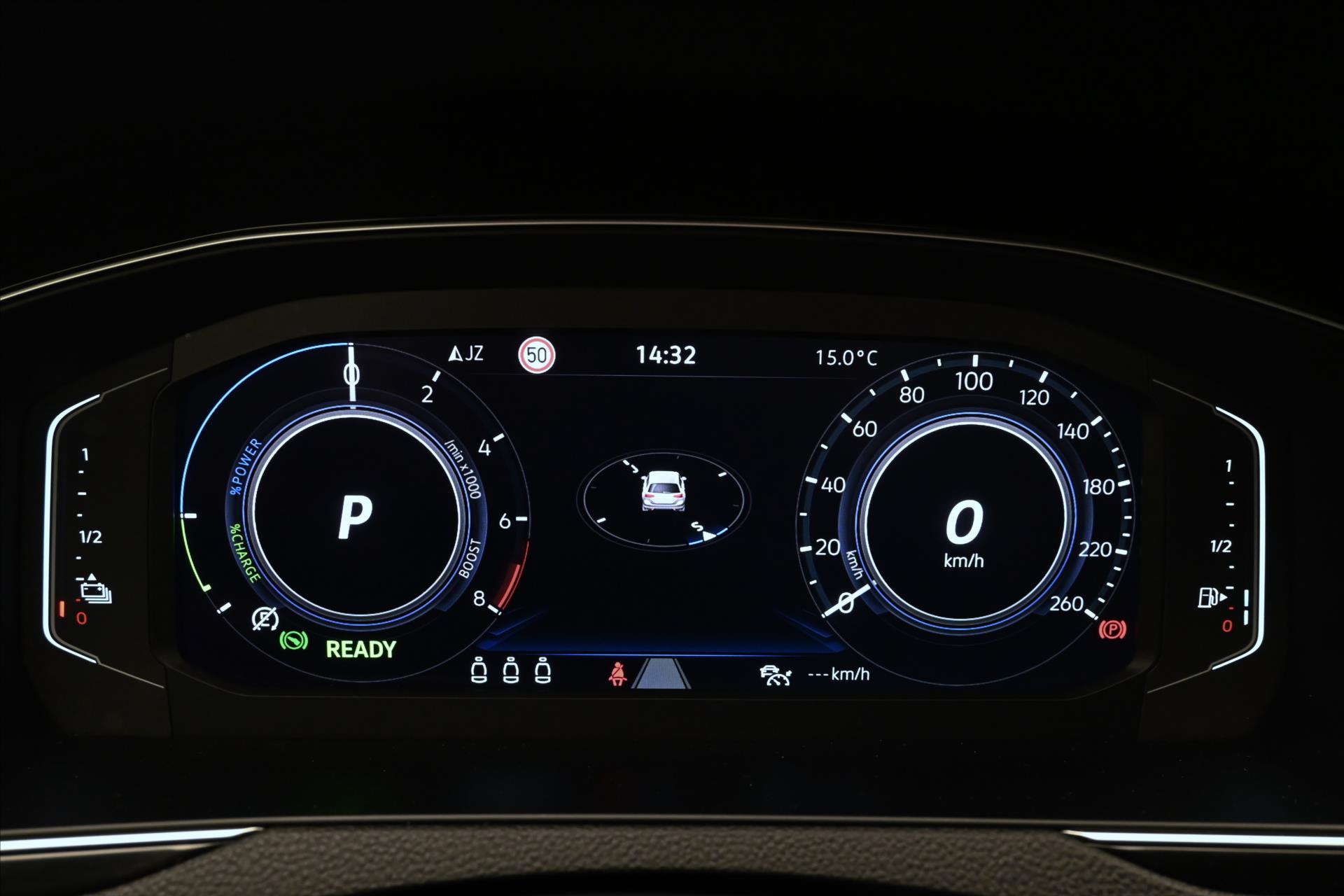 Hlavní fotografie vozu Volkswagen Passat 1,4 TSI GTE 160kW DSG Záruka až 5 let (16)