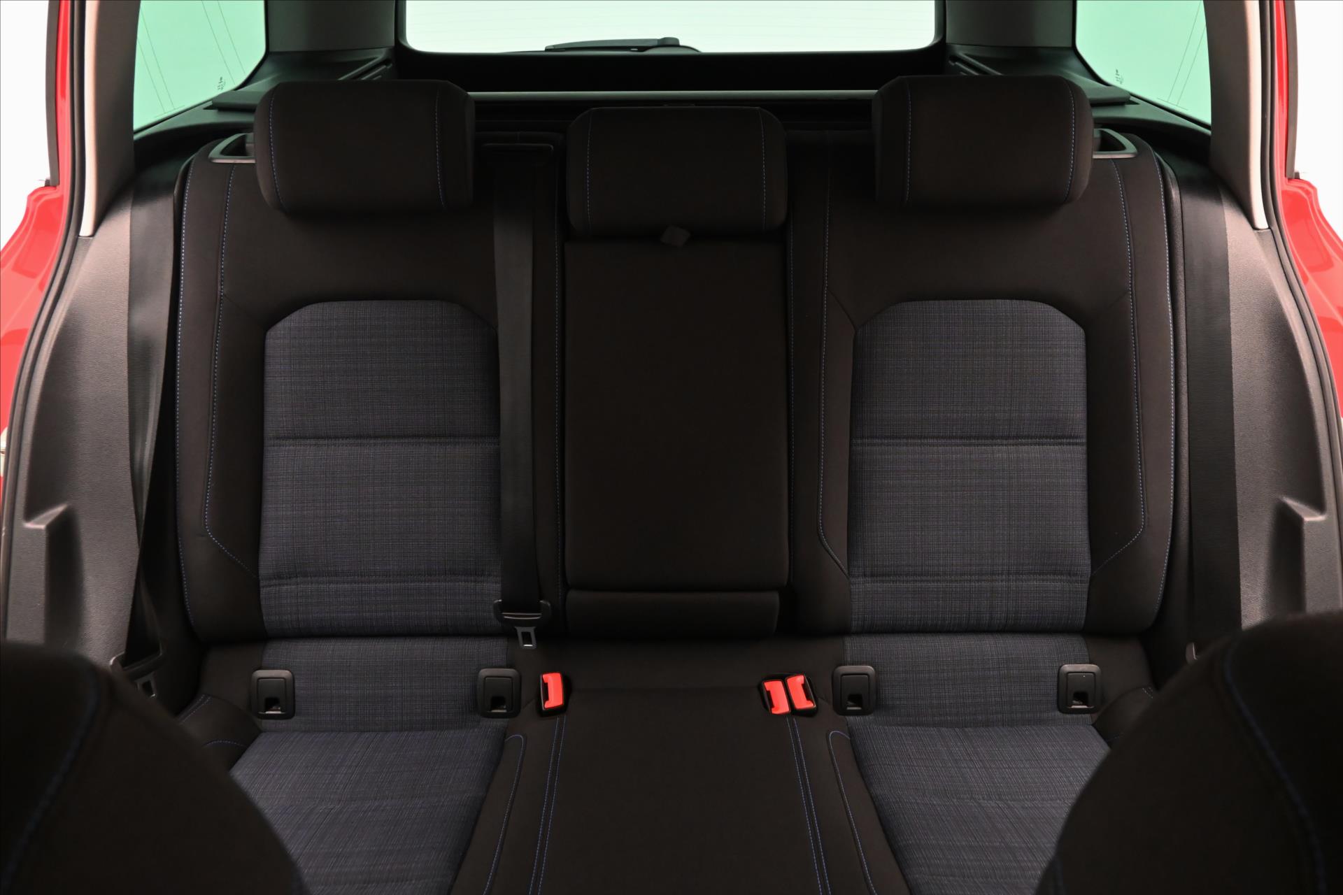 Hlavní fotografie vozu Volkswagen Passat 1,4 TSI GTE 160kW DSG Záruka až 5 let (29)