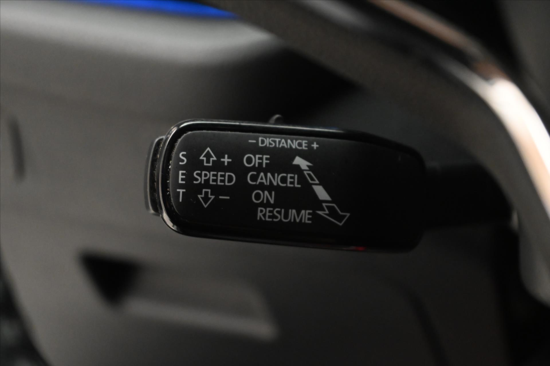 Hlavní fotografie vozu Škoda Octavia 2,0 TDI 110 kW DSG Style Záruka až 5 let (23)