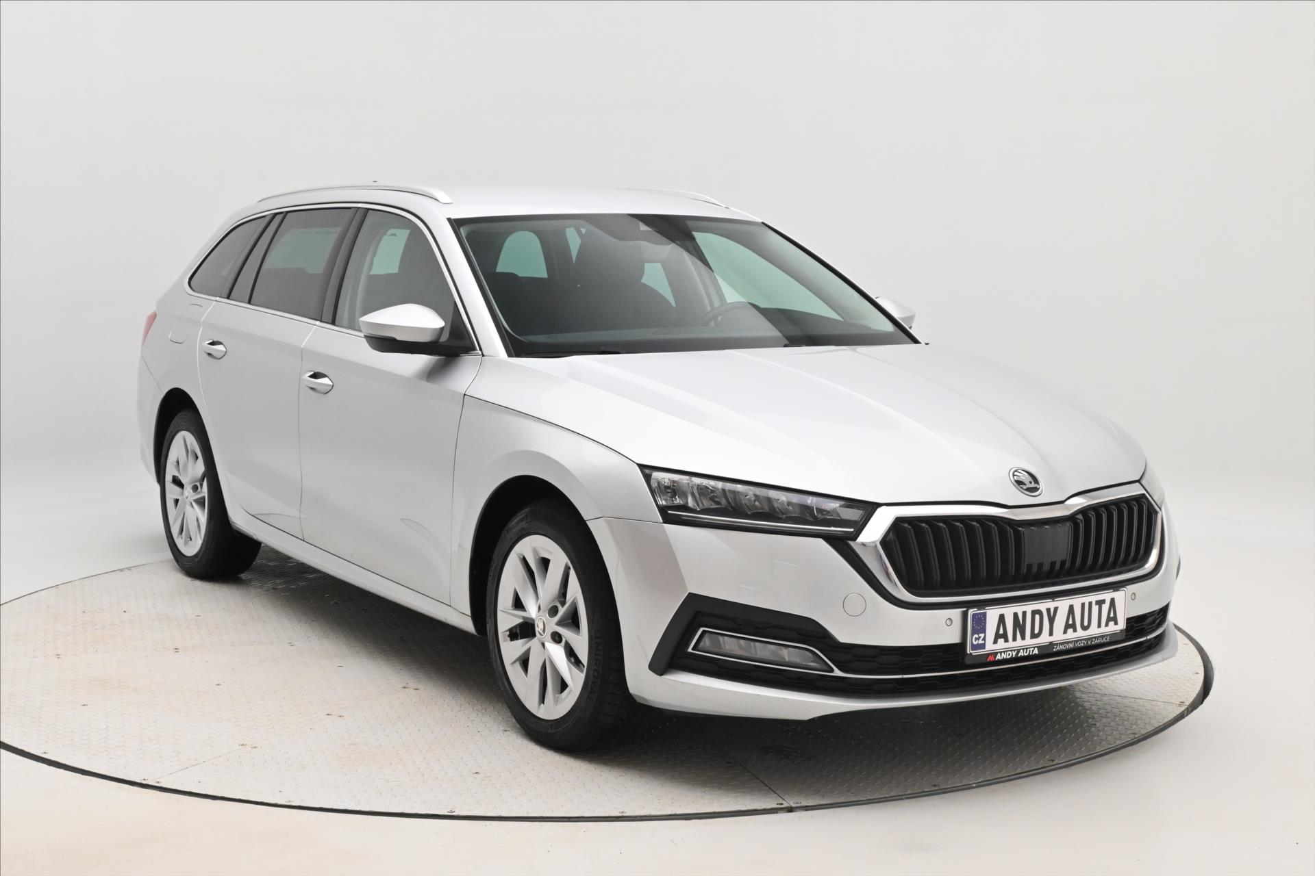 Hlavní fotografie vozu Škoda Octavia 2,0 TDI 110 kW DSG Style Záruka až 5 let (3)