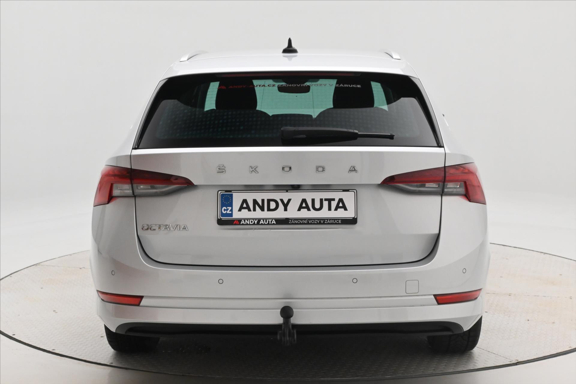 Hlavní fotografie vozu Škoda Octavia 2,0 TDI 110 kW DSG Style Záruka až 5 let (6)