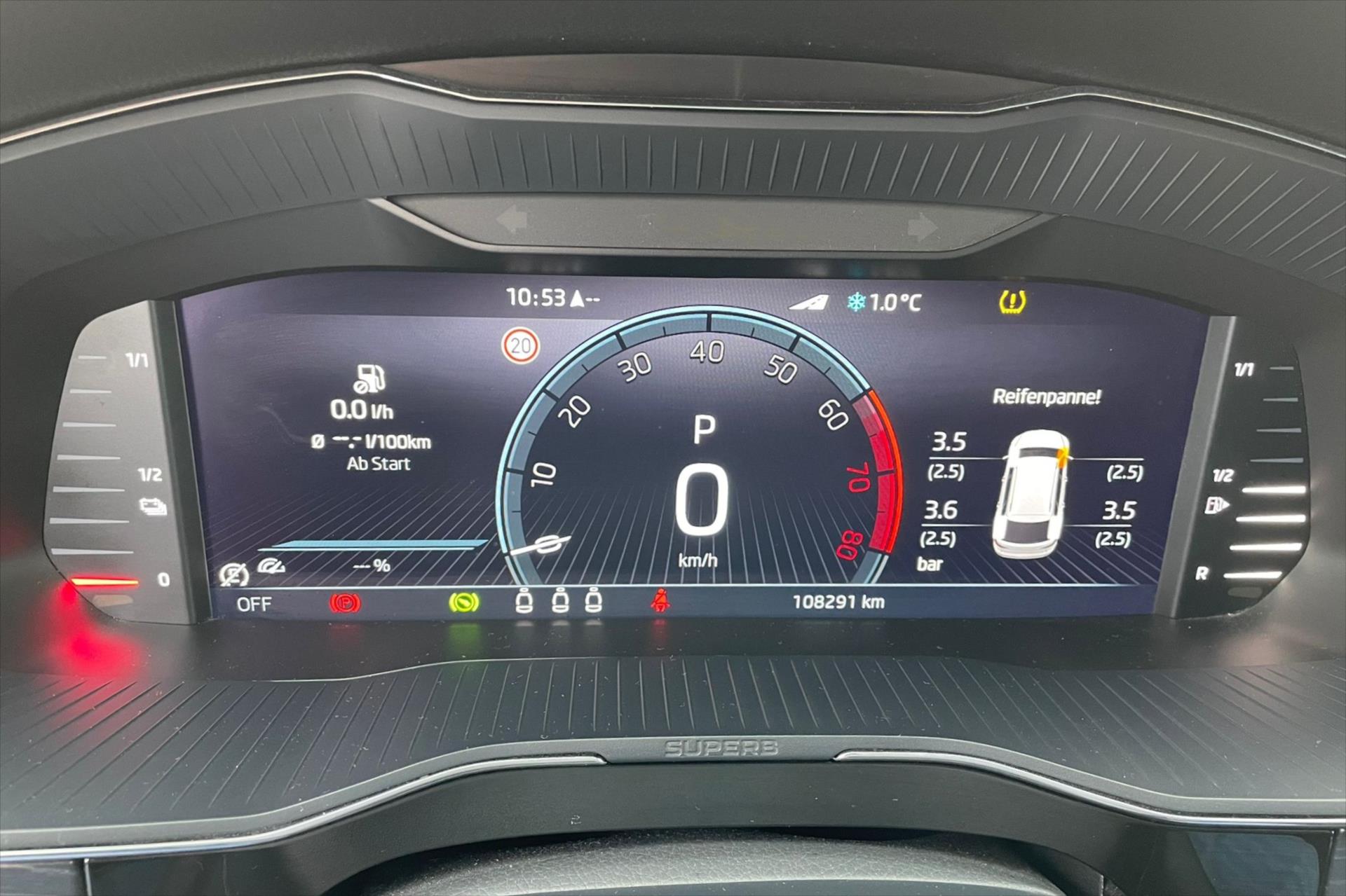 Main photo of the car Skoda Superb 1.4 TSI iV 160 kW STYLE WE ARE PREPARING THE CAR FOR SALE (3)