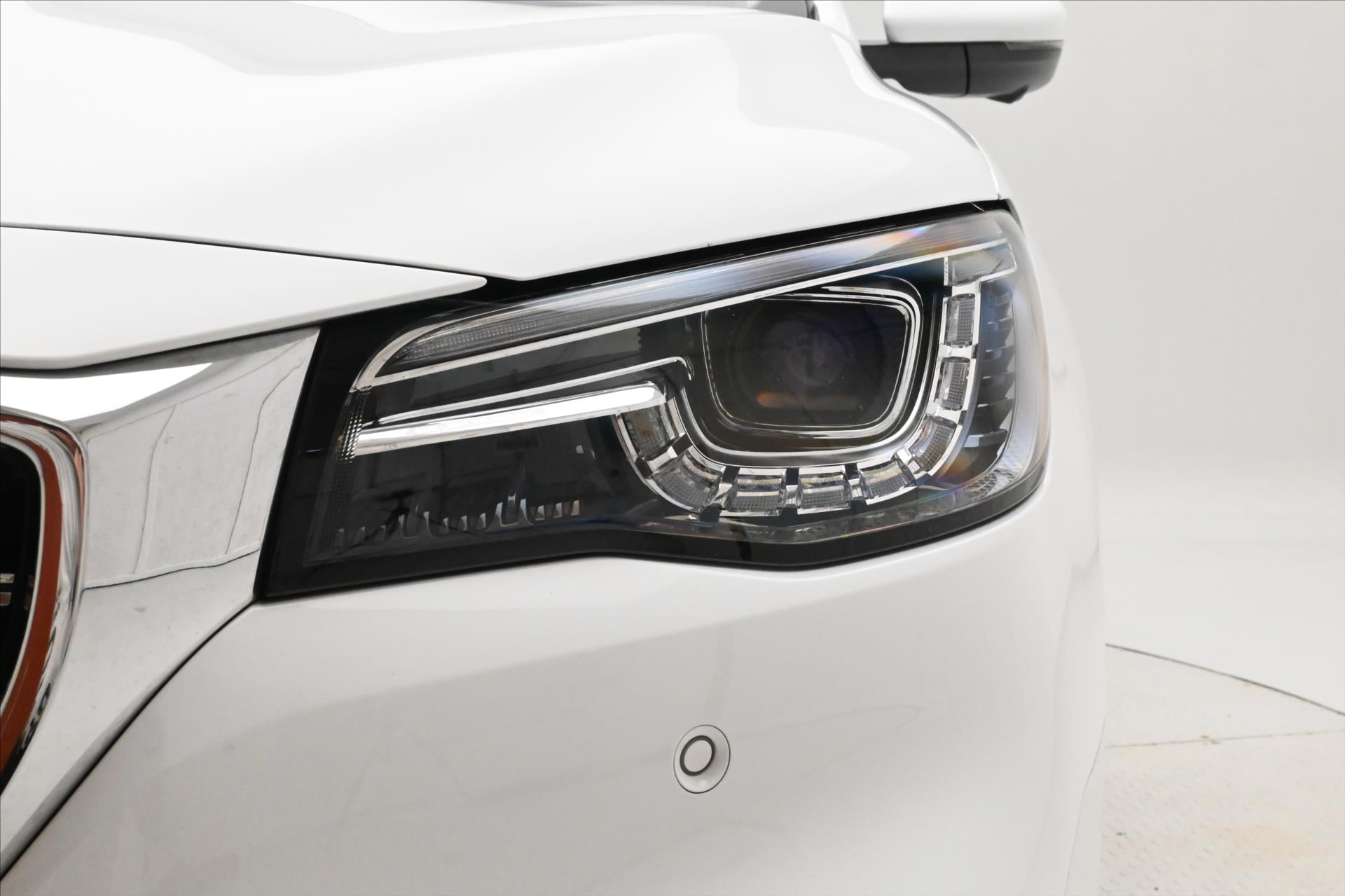 Hlavní fotografie vozu MG eHS 1,5 TGI PHEV 119 kW AT Záruka až 5 let (27)