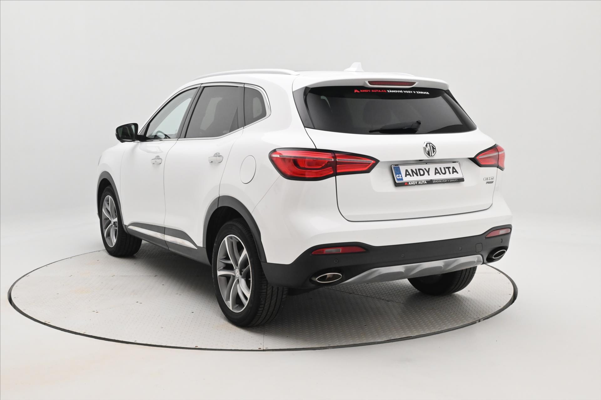 Hlavní fotografie vozu MG eHS 1,5 TGI PHEV 119 kW AT Záruka až 5 let (7)