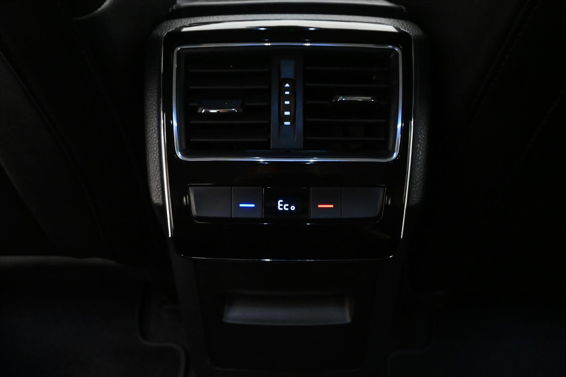 Hlavní fotografie vozu Škoda Superb 1,4 TSI iV 160 kW Style Záruka až 5 let (22)