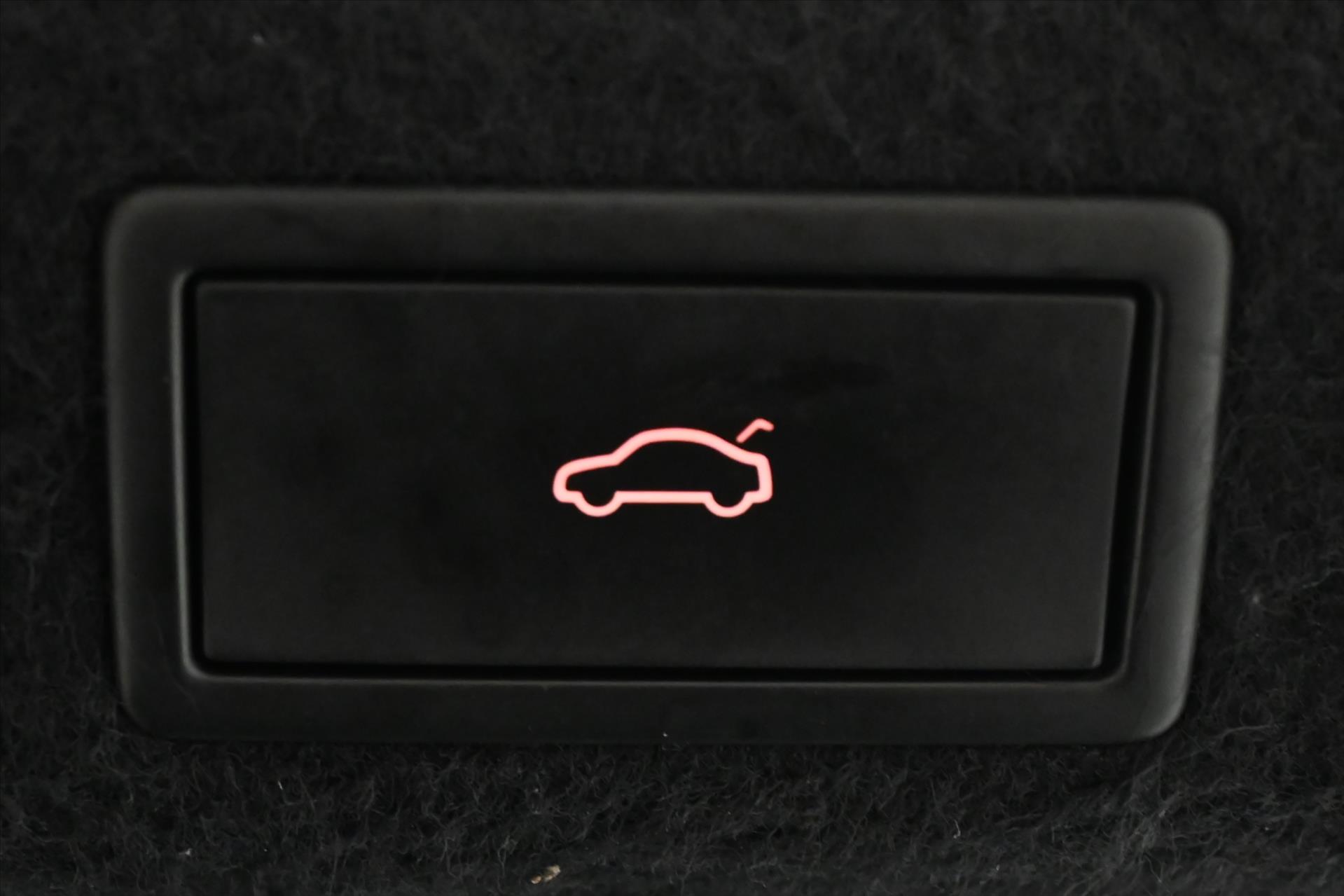 Hlavní fotografie vozu Škoda Superb 1,4 TSI iV 160 kW Style Záruka až 5 let (28)