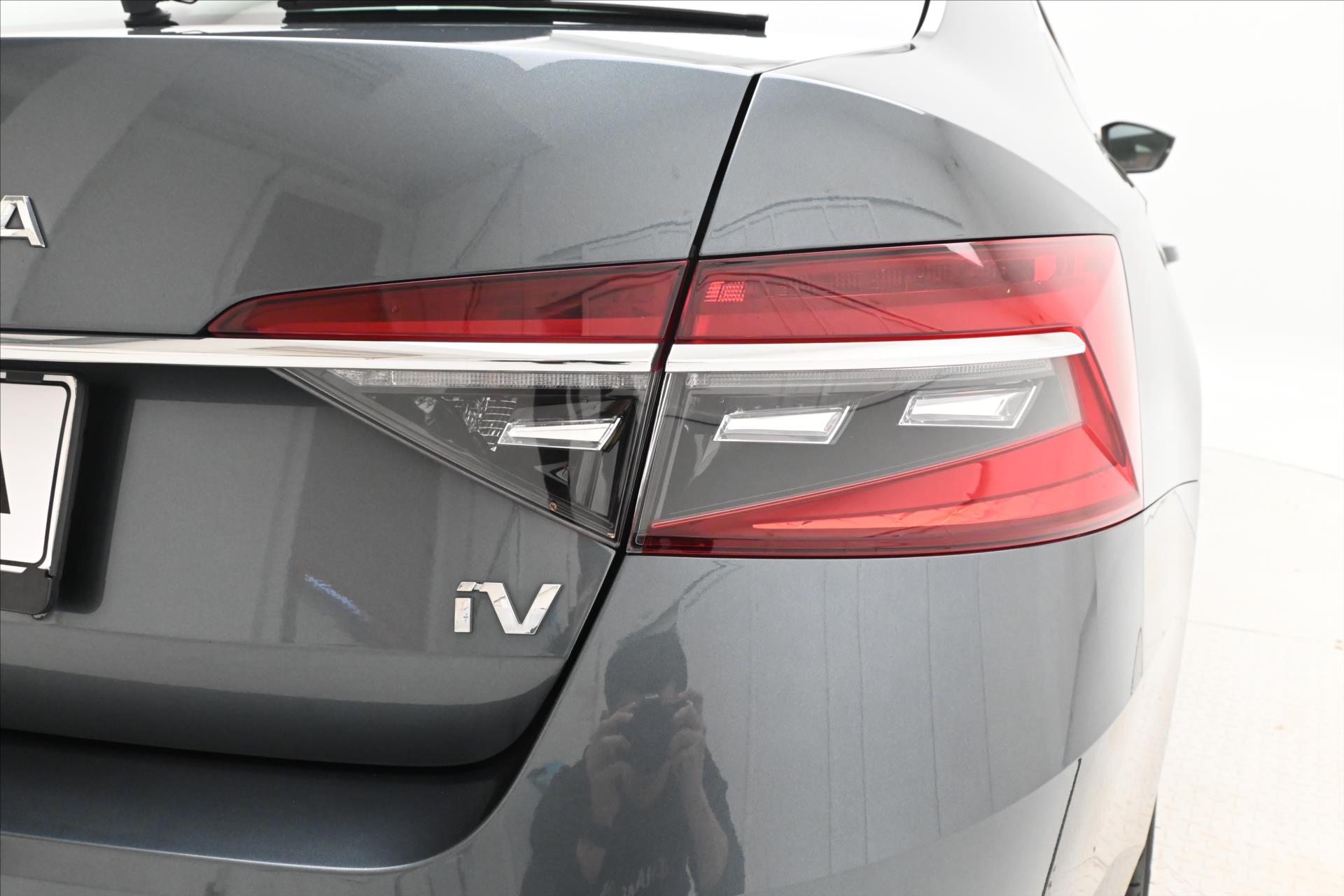 Hlavní fotografie vozu Škoda Superb 1,4 TSI iV 160 kW Style Záruka až 5 let (31)