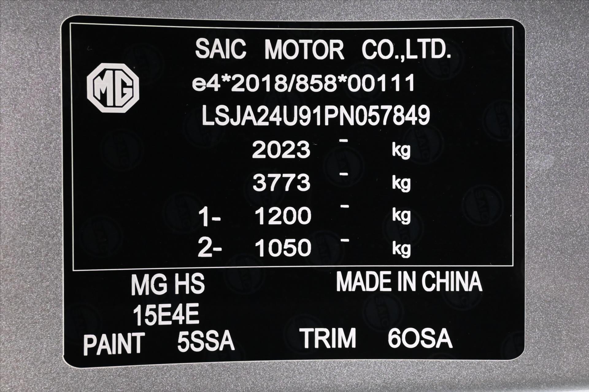 Hlavní fotografie vozu MG HS 1,5 TGI 119 kW EXCLUSIVE Automat Záruka až 5 let (12)