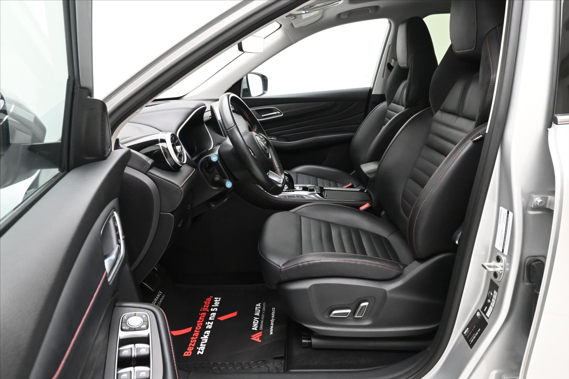 Hlavní fotografie vozu MG HS 1,5 TGI 119 kW EXCLUSIVE Automat Záruka až 5 let (13)