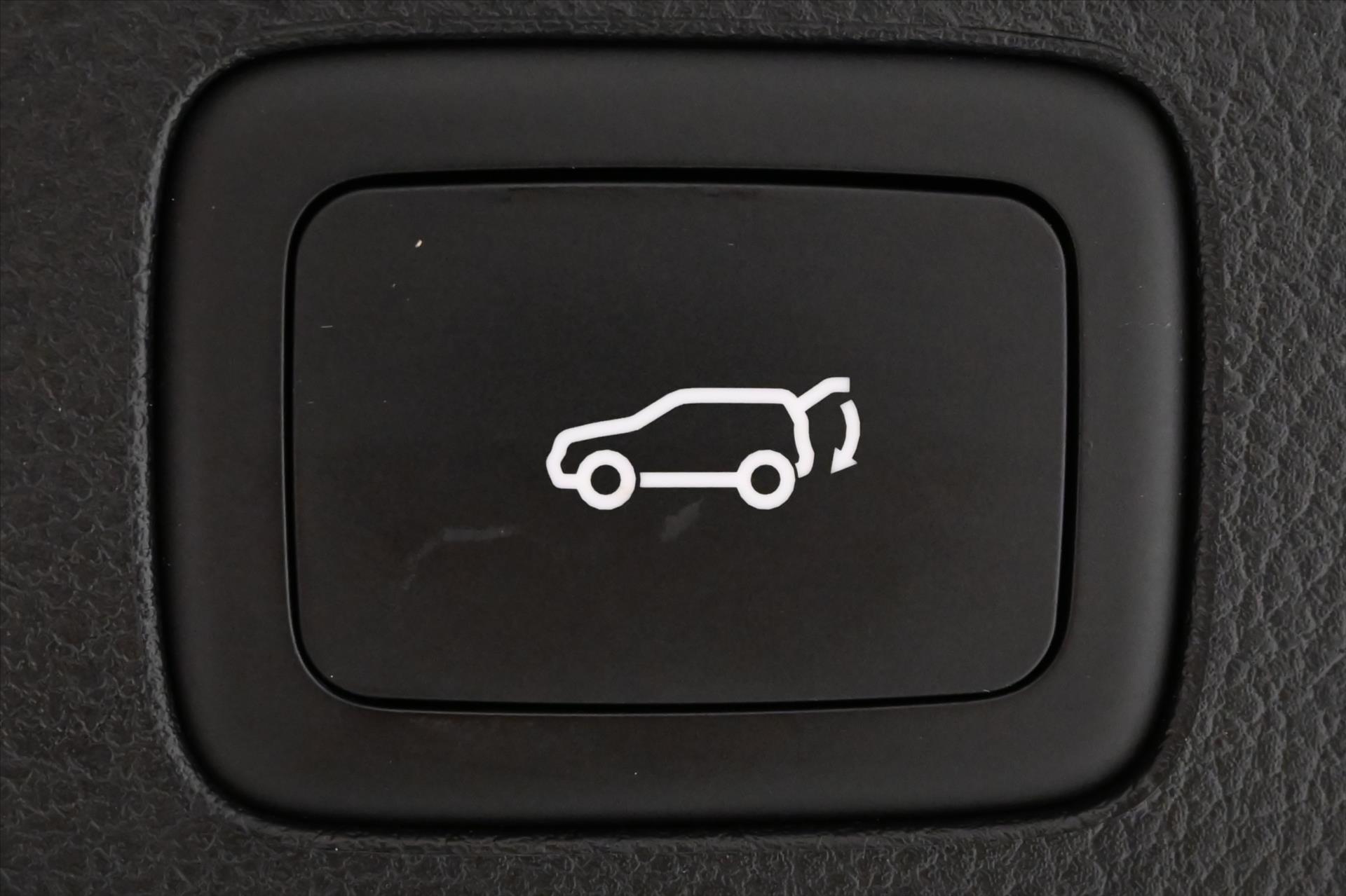 Hlavní fotografie vozu MG HS 1,5 TGI 119 kW EXCLUSIVE Automat Záruka až 5 let (26)