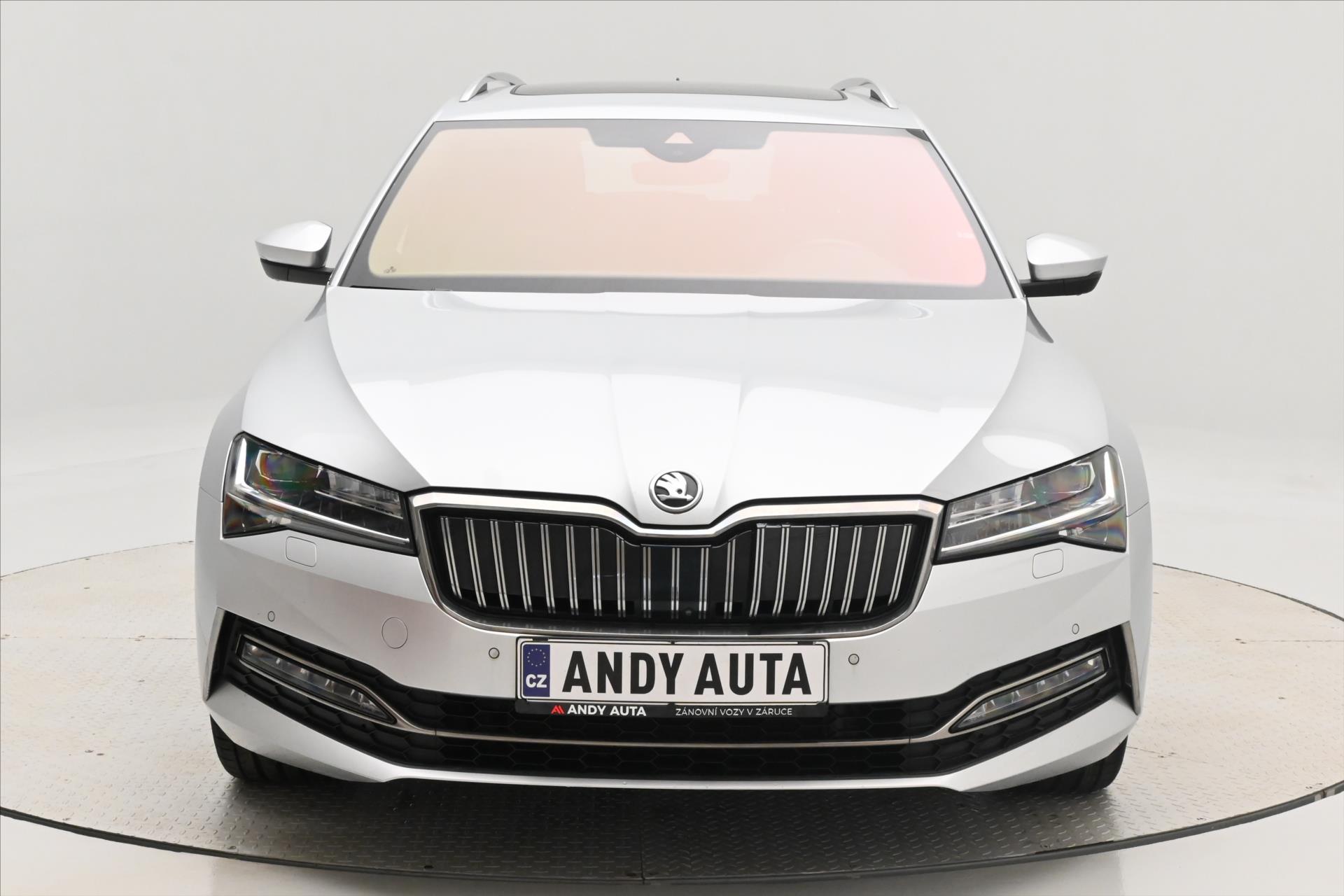 Hlavní fotografie vozu Škoda Superb 1,4 TSI iV 160 kW L&K DSG Záruka až 5 let (2)