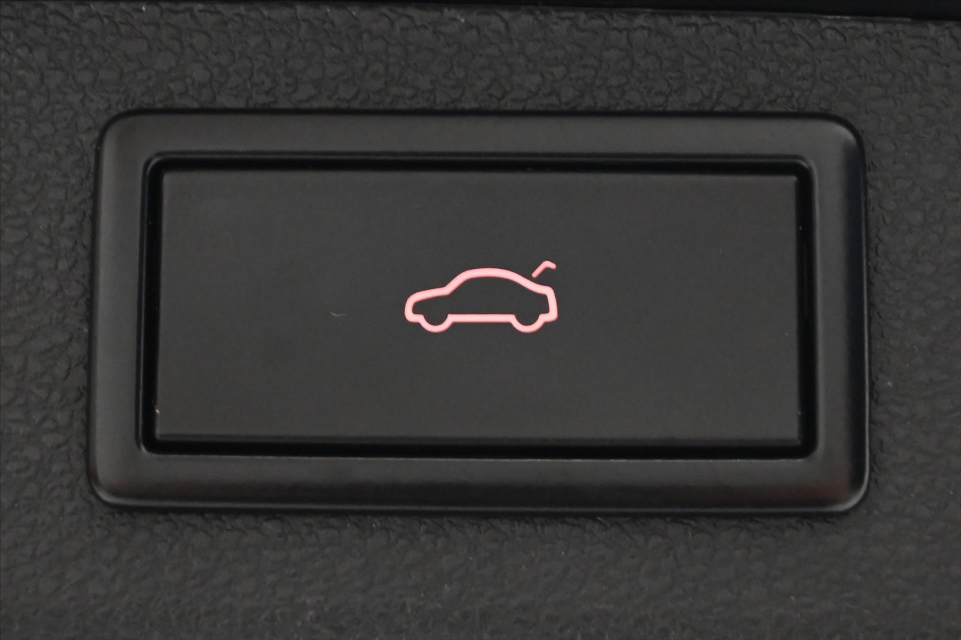 Hlavní fotografie vozu Škoda Kodiaq 2,0 TDI 147 kW Sportline DSG 4x4 Záruka až 5 let (28)