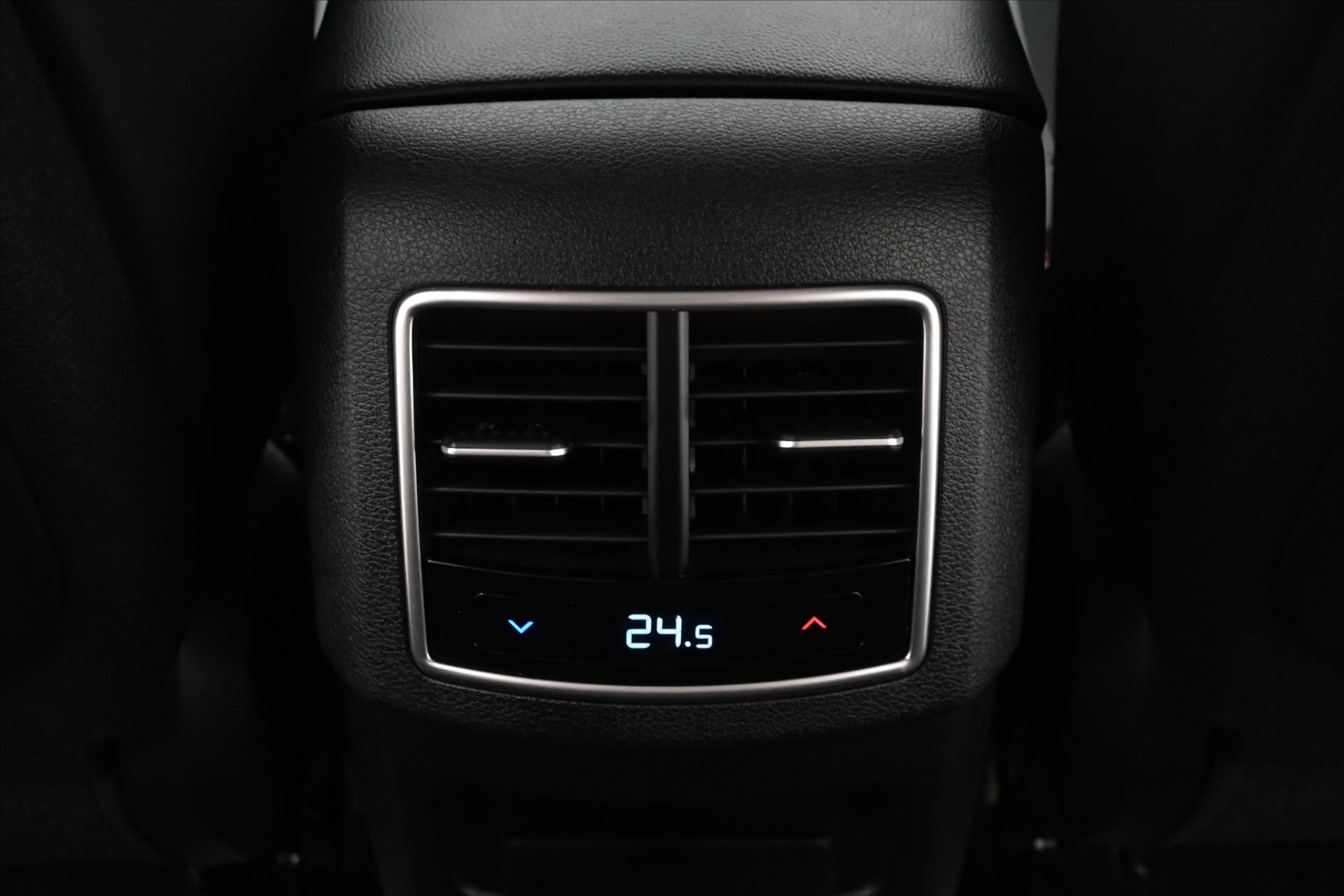 Hlavní fotografie vozu Kia Sportage 1,6 CRDi 100kW MHEV TOP Tovární záruka KIA (21)