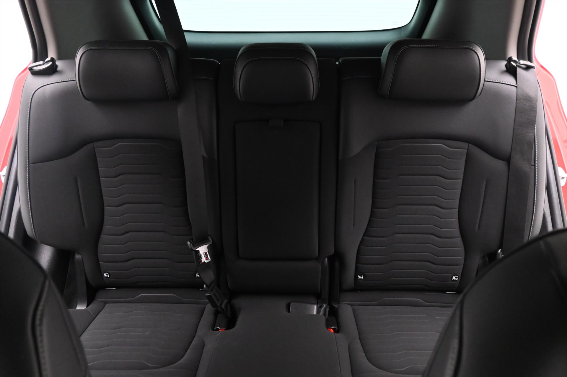 Hlavní fotografie vozu Kia Sportage 1,6 CRDi 100kW MHEV TOP Tovární záruka KIA (27)