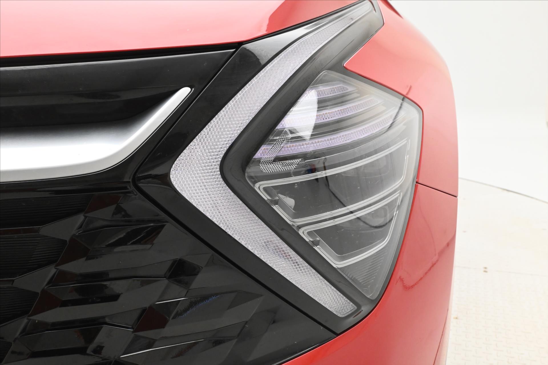 Hlavní fotografie vozu Kia Sportage 1,6 CRDi 100kW MHEV TOP Tovární záruka KIA (28)