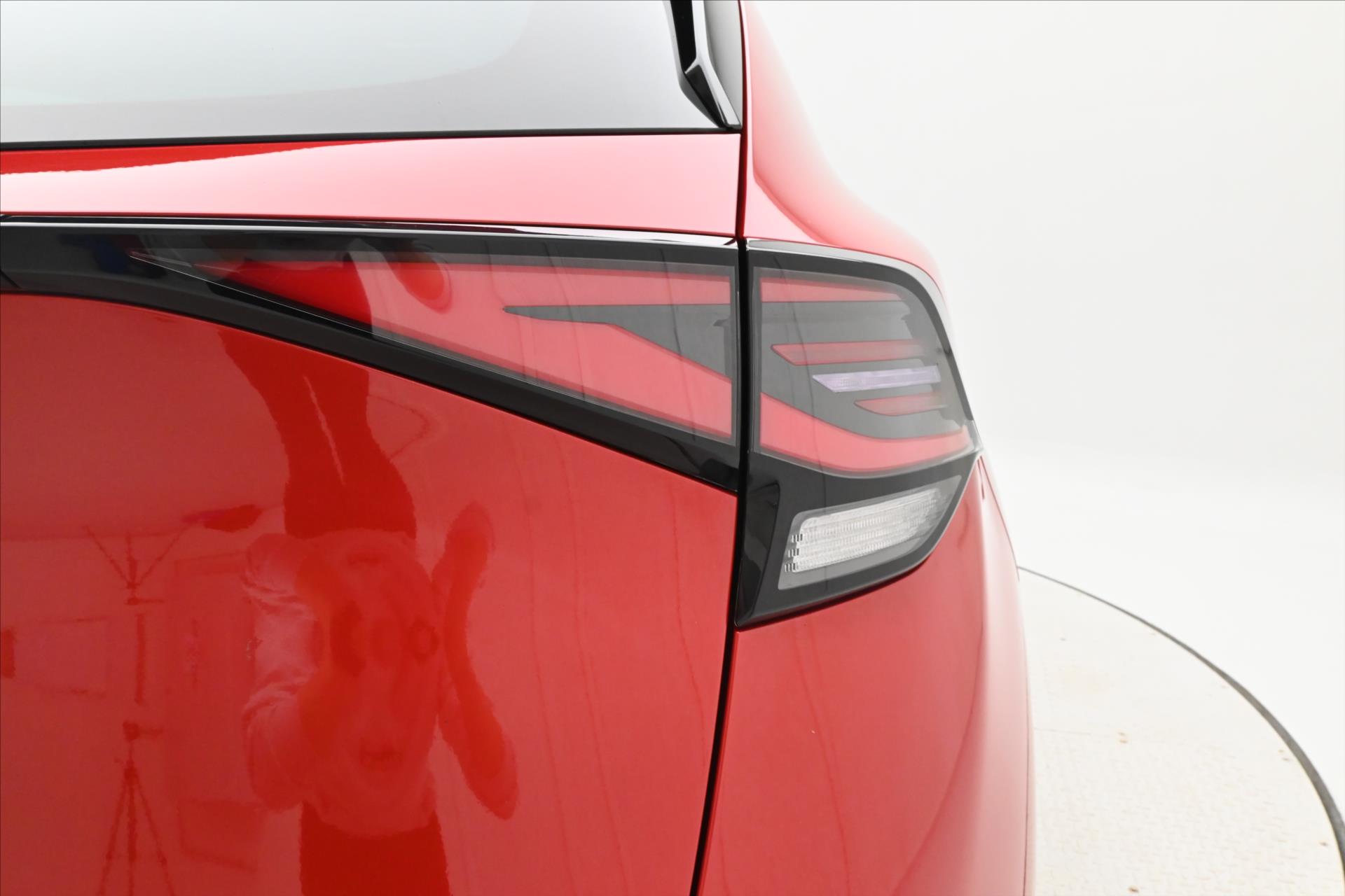 Hlavní fotografie vozu Kia Sportage 1,6 CRDi 100kW MHEV TOP Tovární záruka KIA (29)