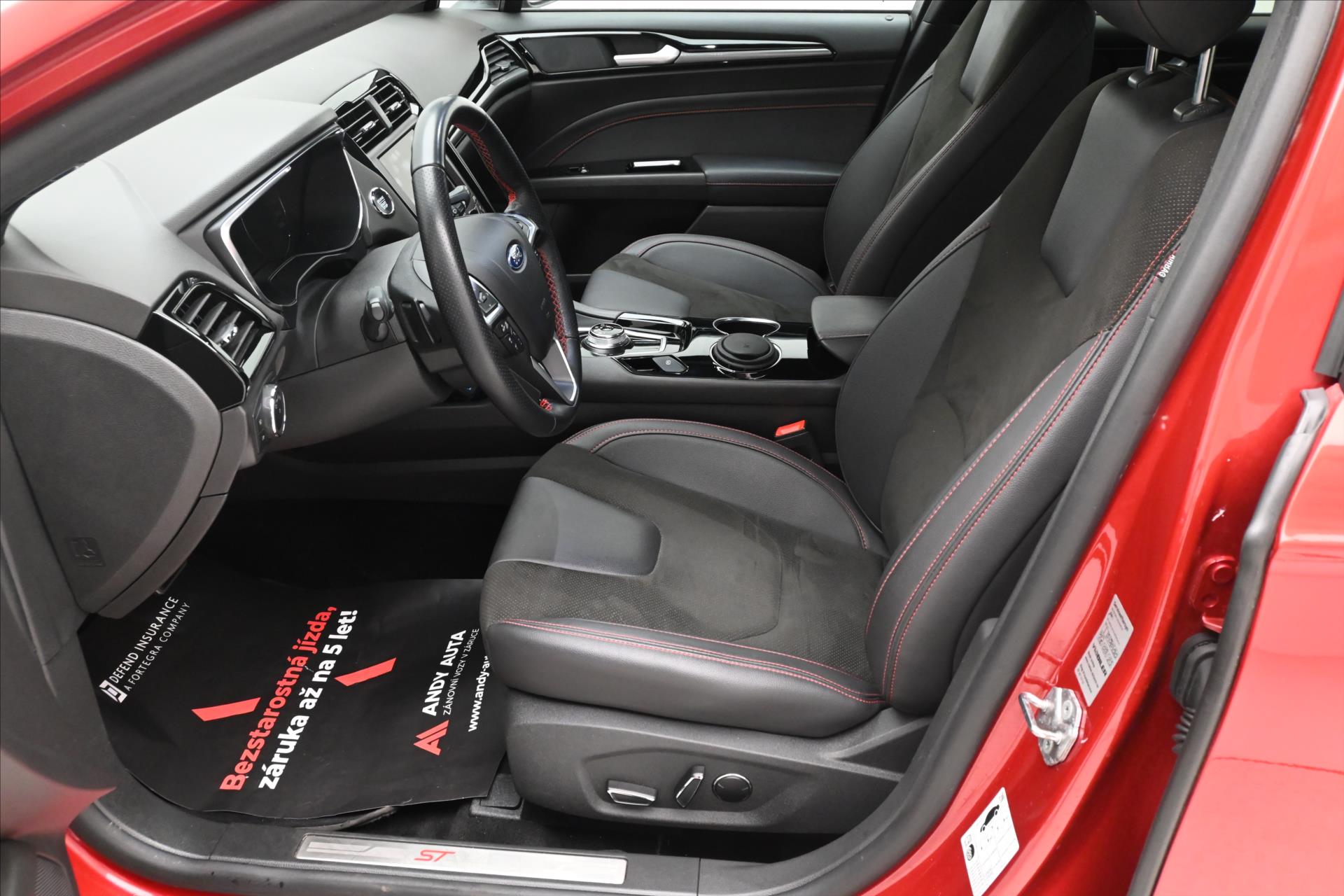 Hlavní fotografie vozu Ford Mondeo 2,0 EcoBlue 140 kW ST-Line Záruka až 5 let (13)