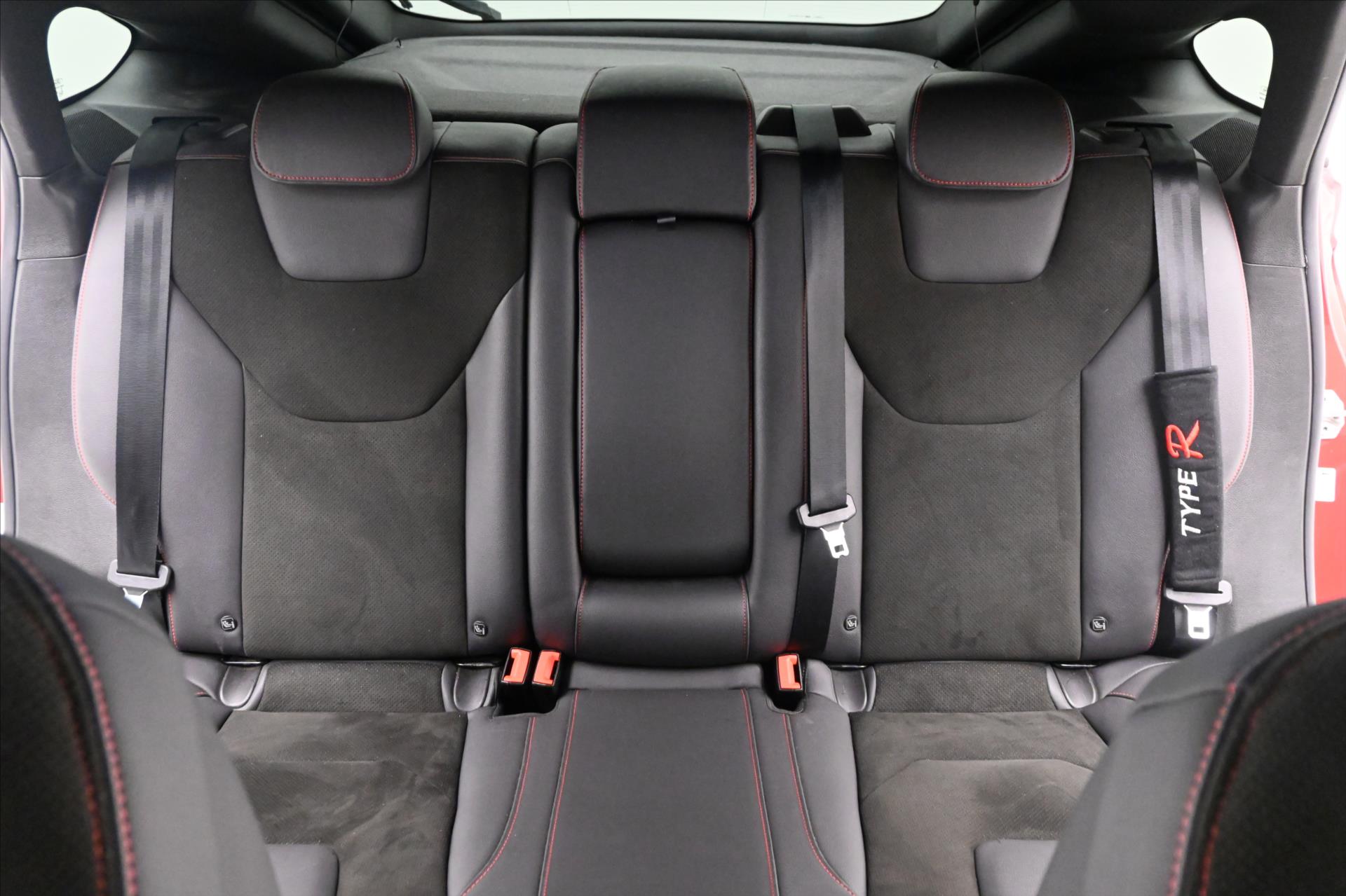 Hlavní fotografie vozu Ford Mondeo 2,0 EcoBlue 140 kW ST-Line Záruka až 5 let (27)