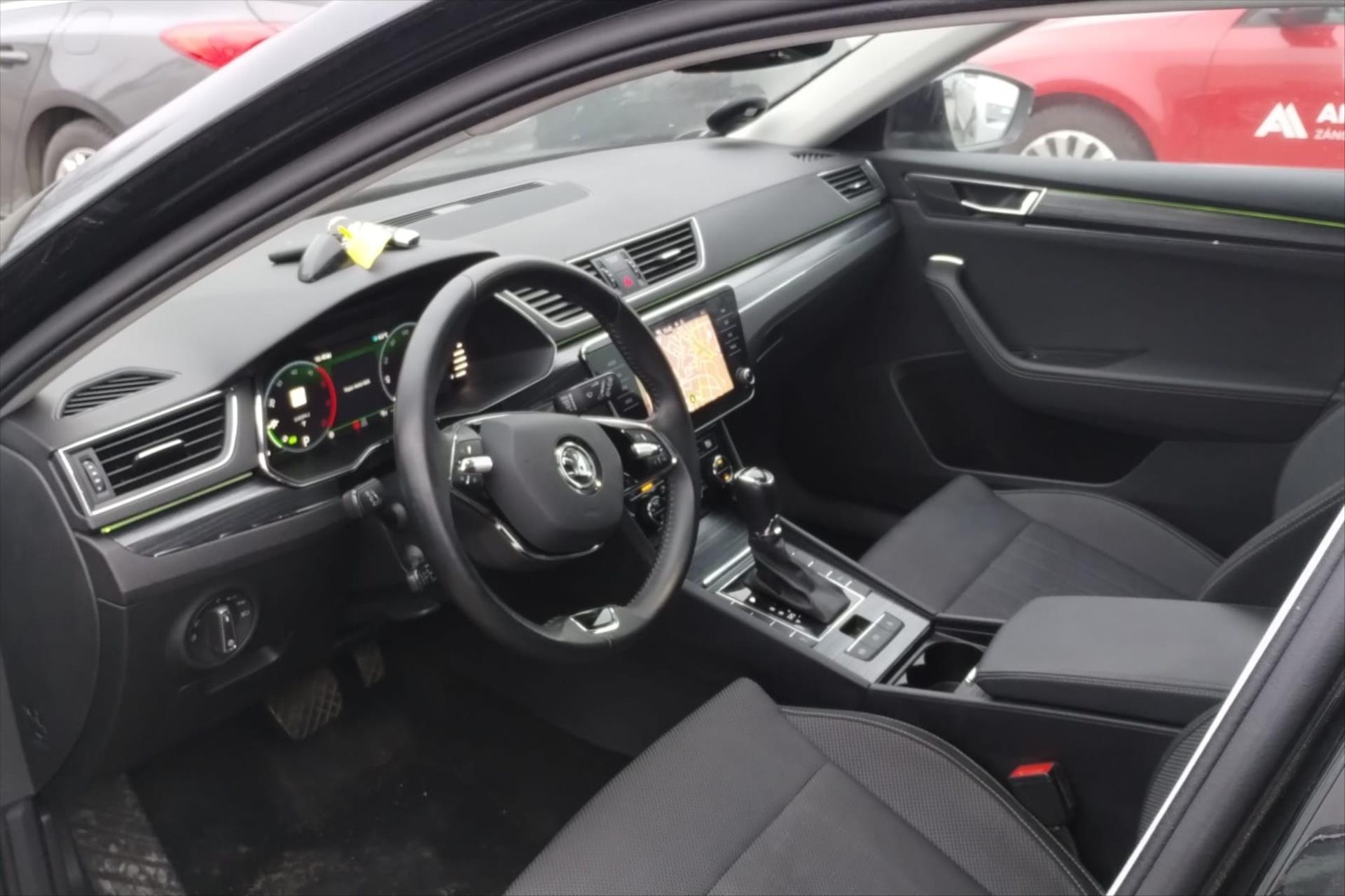 Hlavní fotografie vozu Škoda Superb 2,0 TDI 110 kW DSG Style VŮZ PŘIPRAVUJEME K PRODEJI (2)