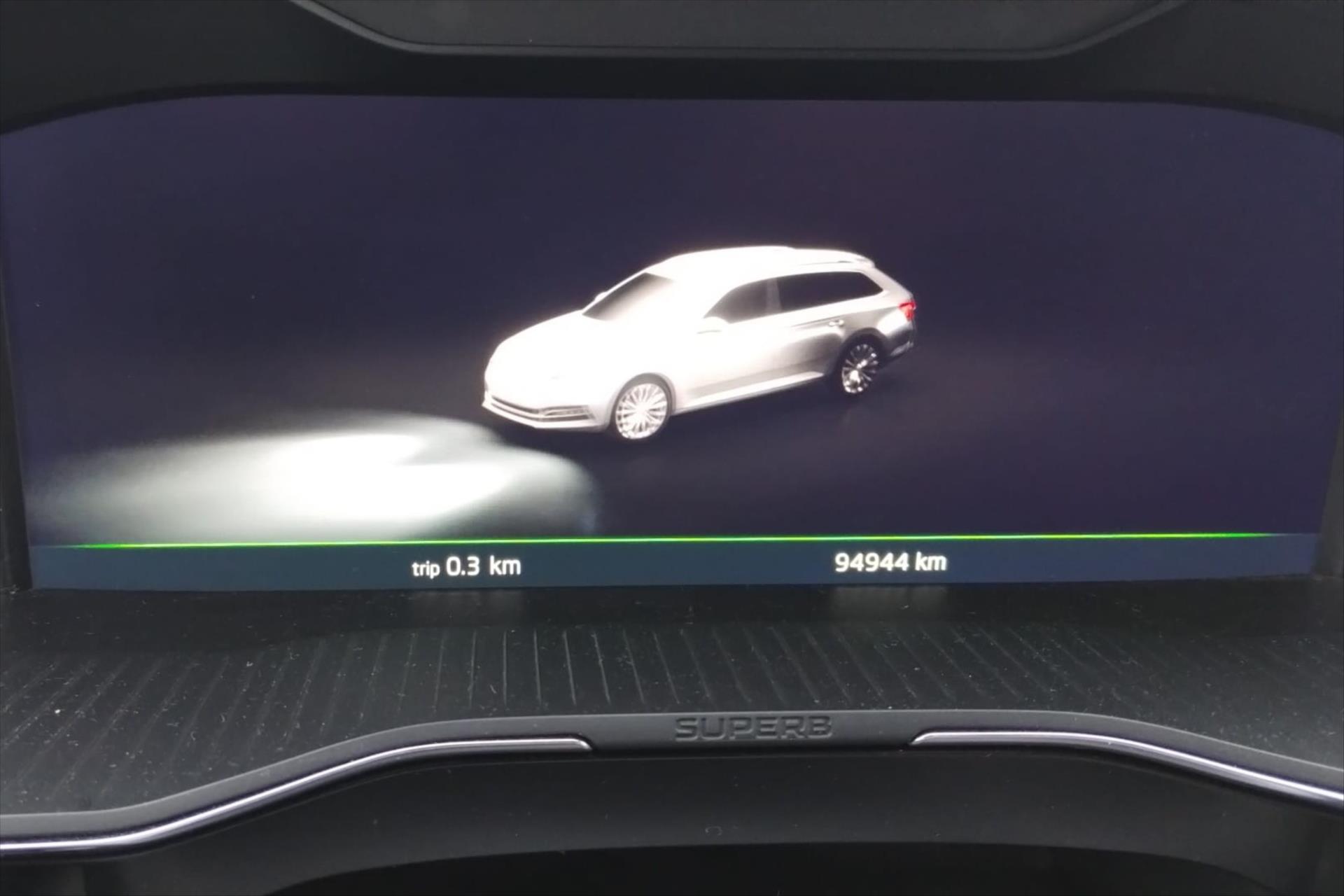 Hlavní fotografie vozu Škoda Superb 2,0 TDI 110 kW DSG Style VŮZ PŘIPRAVUJEME K PRODEJI (3)