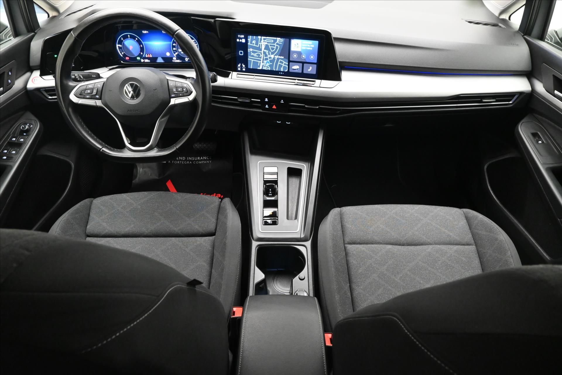 Hlavní fotografie vozu Volkswagen Golf 2,0 TDI 110 kW DSG Business Záruka až 5 let (15)