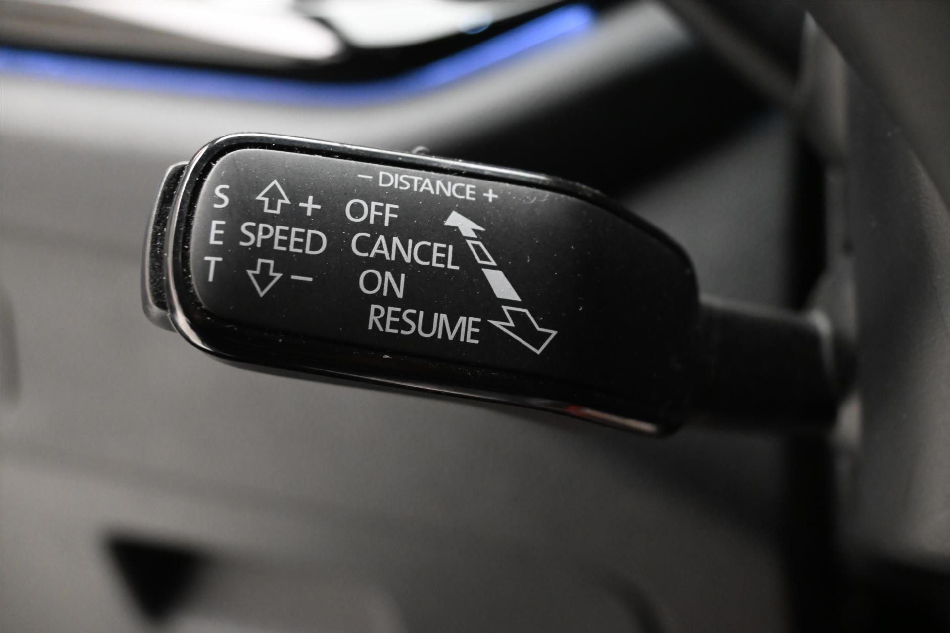 Main photo of the car Skoda Octavia 2.0 TDI 110KW DSG Style Warranty up to 5 years (24)