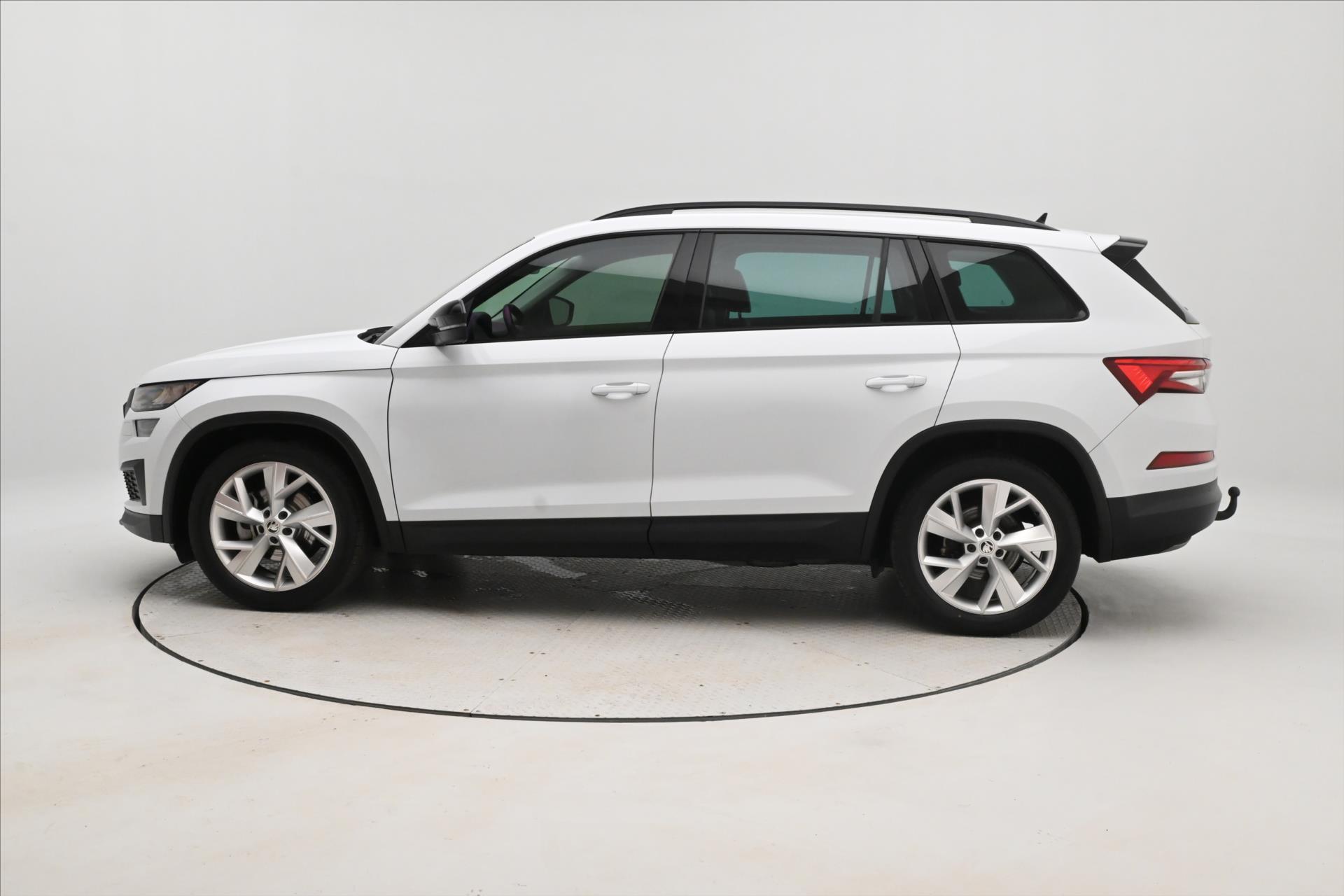 Main photo of the car Skoda Kodiaq 2.0 TDI 110kW DSG Style Warranty up to 5 years (8)