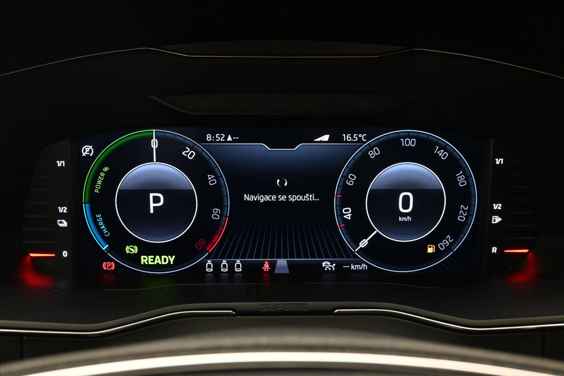 Main photo of the car Skoda Superb 1.4 TSI iV 160 kW DSG Style Warranty up to 5 years (16)