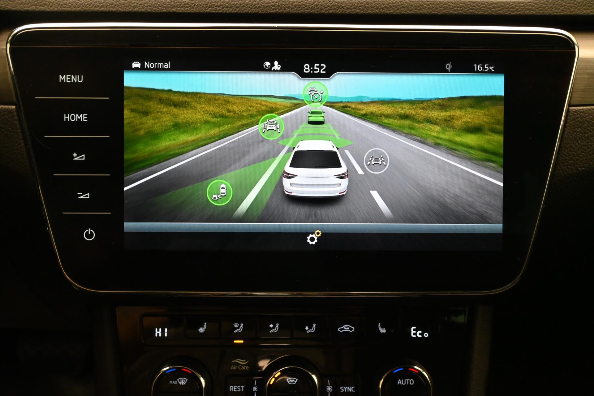 Main photo of the car Skoda Superb 1.4 TSI iV 160 kW DSG Style Warranty up to 5 years (19)