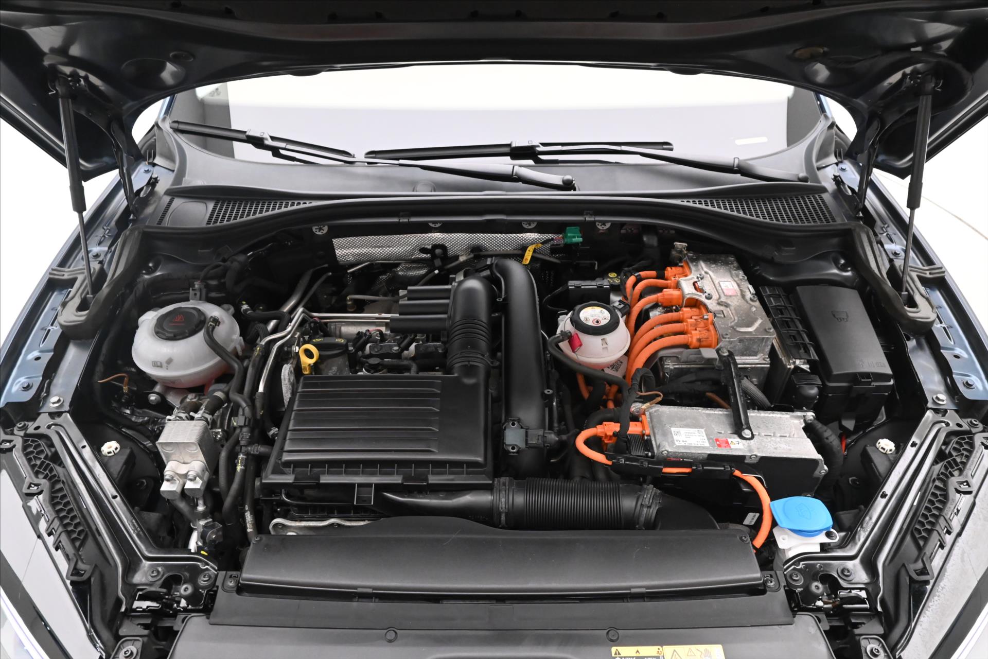 Main photo of the car Skoda Superb 1.4 TSI iV 160 kW DSG Style Warranty up to 5 years (9)