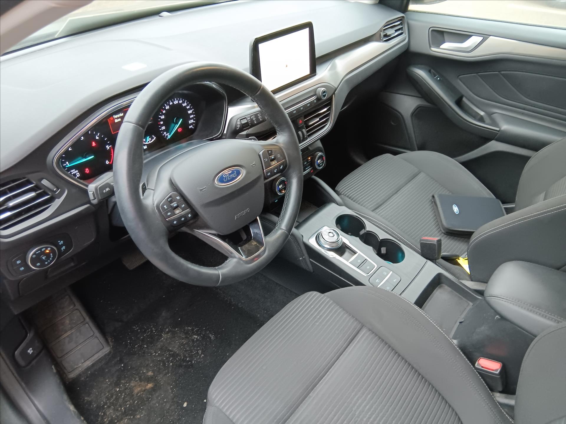 Main photo of the car Ford Focus 1.5 EcoBlue 88 kW AT8 Titaium WE ARE PREPARING THE CAR FOR SALE (3)