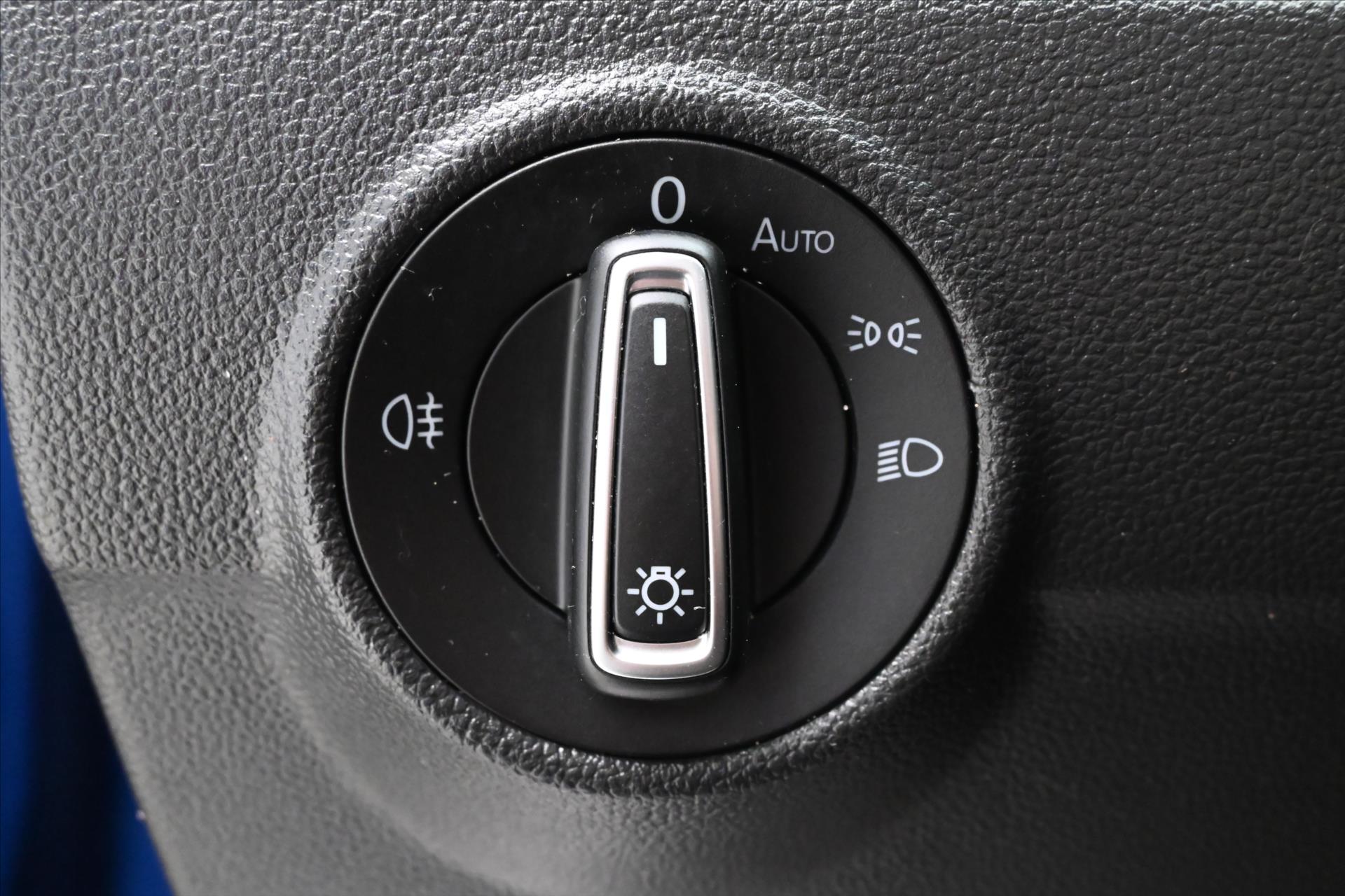 Main photo of the car Volkswagen T-Roc 1.5 TSI 110 kW DSG Navi Warranty up to 5 years (26)