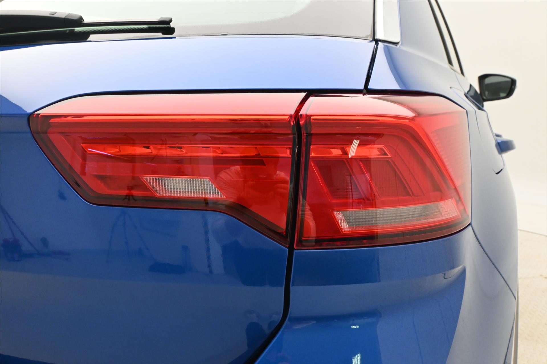 Main photo of the car Volkswagen T-Roc 1.5 TSI 110 kW DSG Navi Warranty up to 5 years (29)