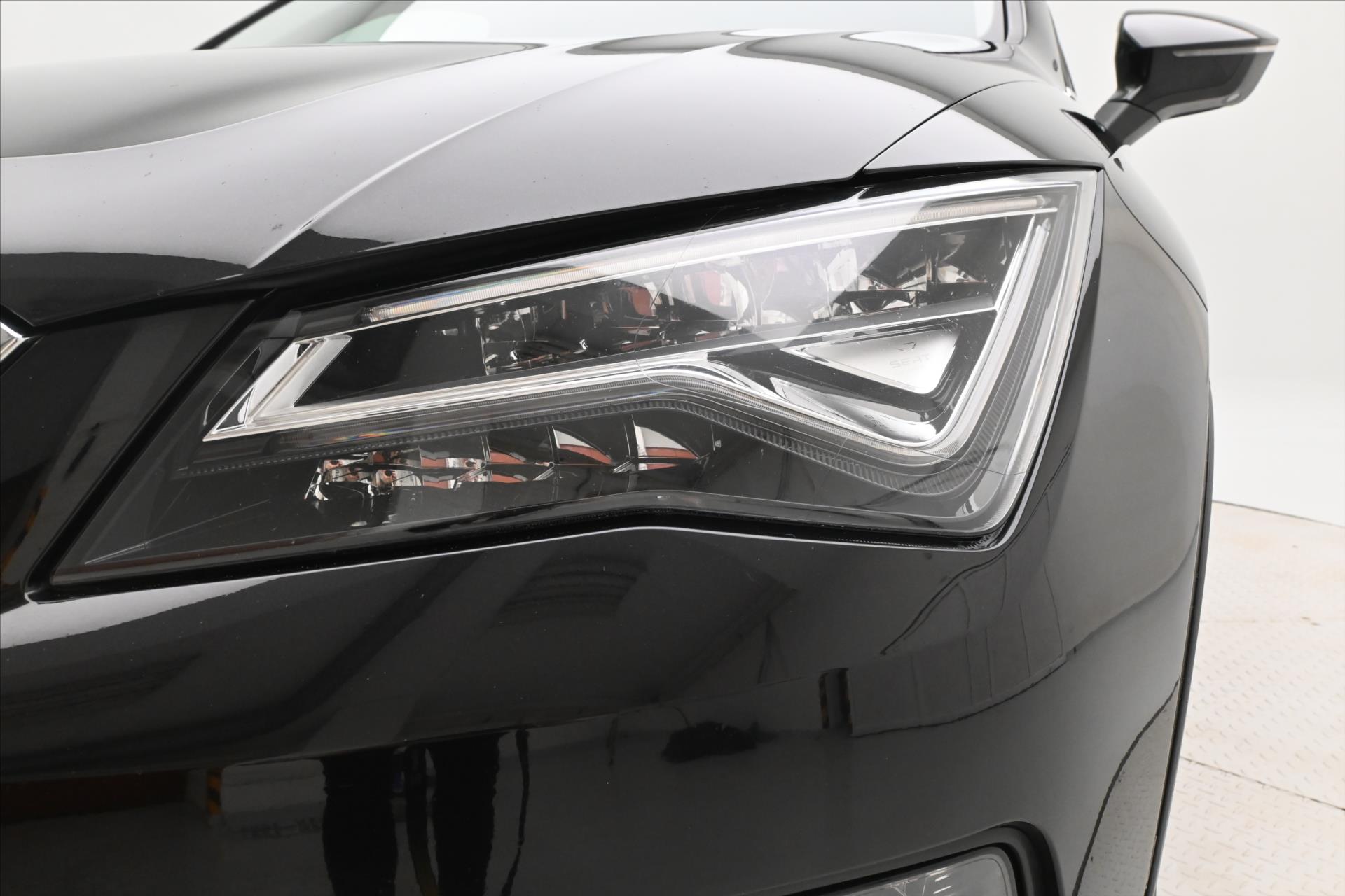 Main photo of the car Seat Ateca 1.6 TDi 85kW ALCANTARA LED Warranty up to 5 years (28)