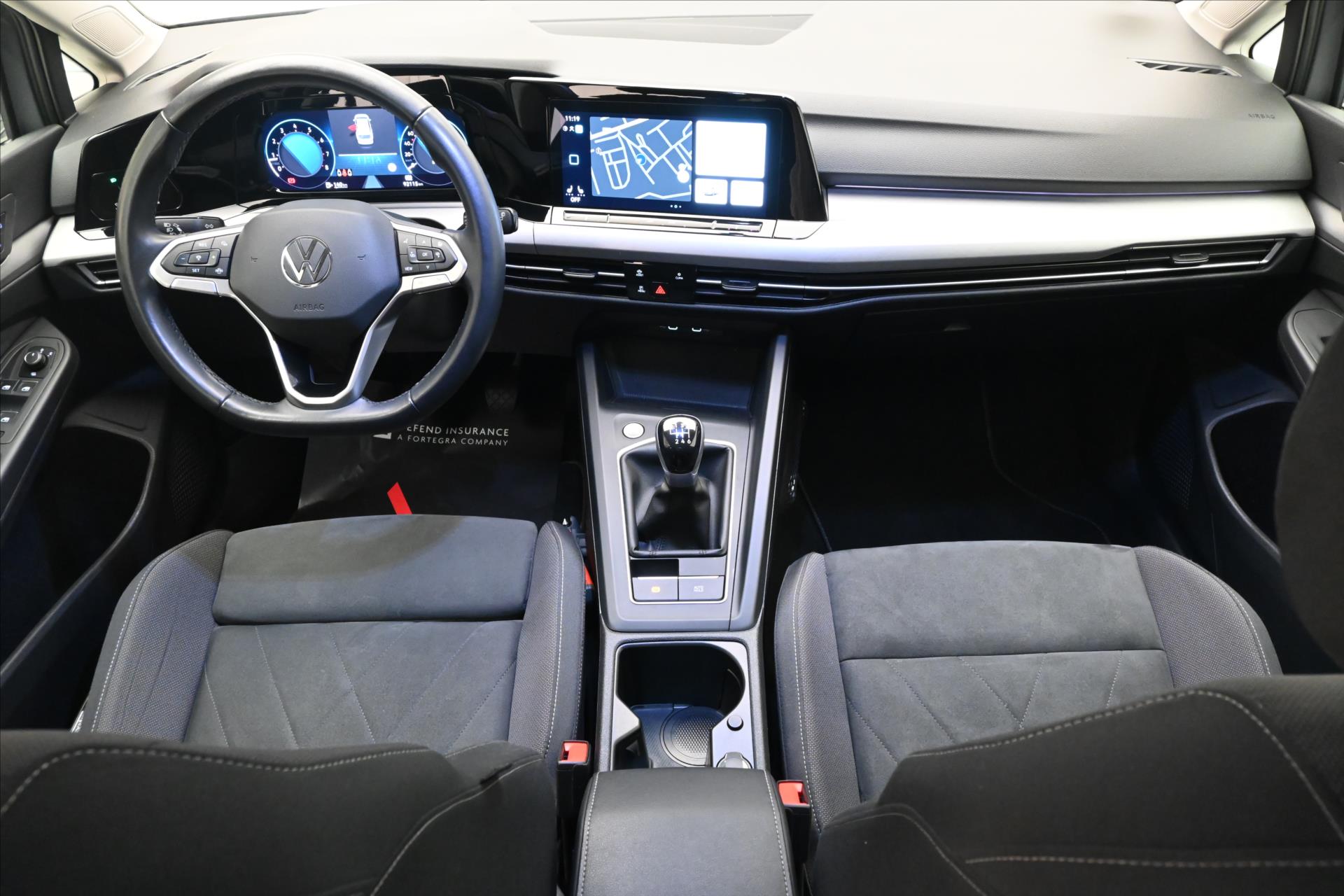 Main photo of the car Volkswagen Golf 1.5 TSI 96 kW Life Business Warranty up to 5 years (15)