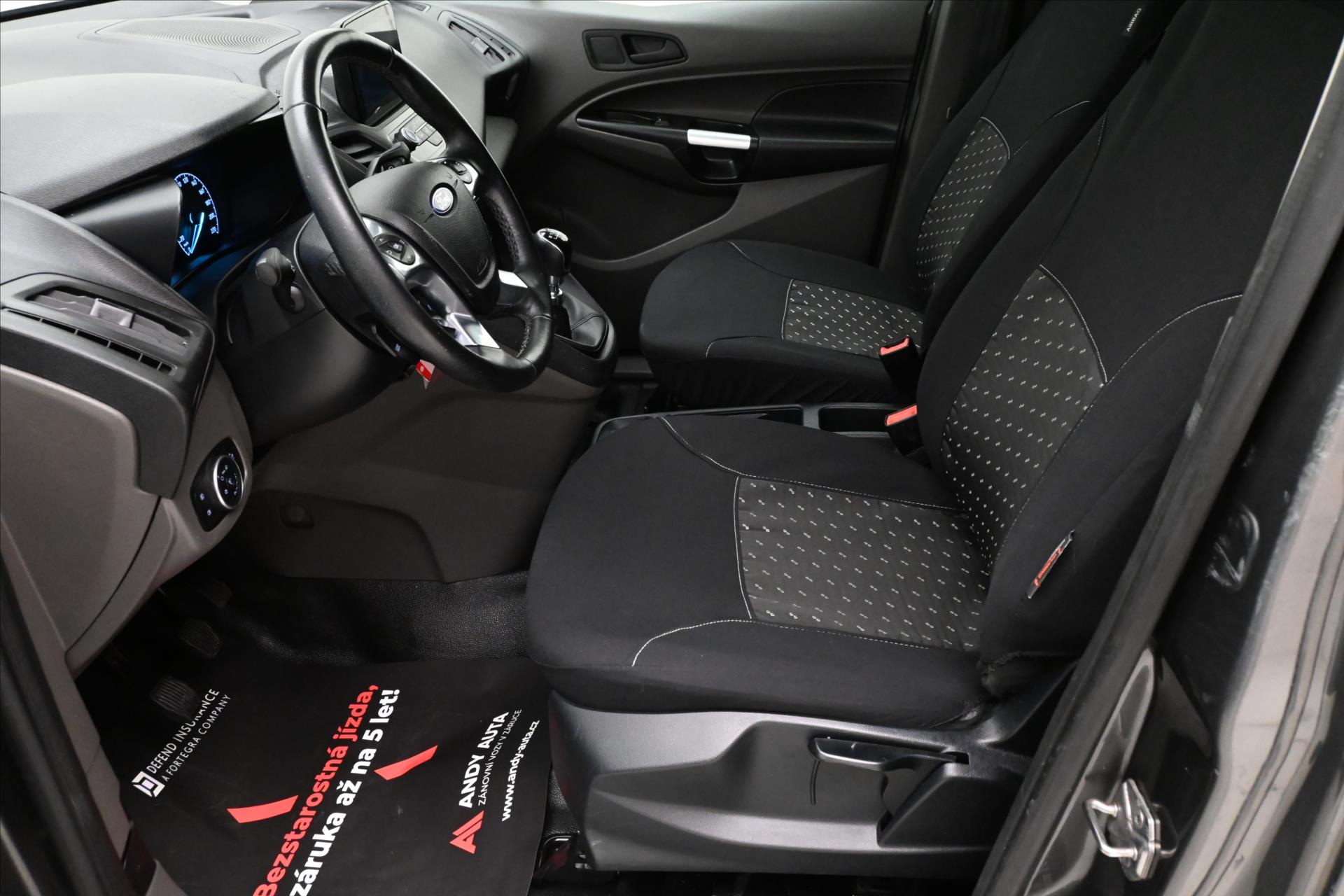 Hlavní fotografie vozu Ford Transit Connect 1,5 TDCI 76 kW Ecoblue Záruka až 5 let (13)