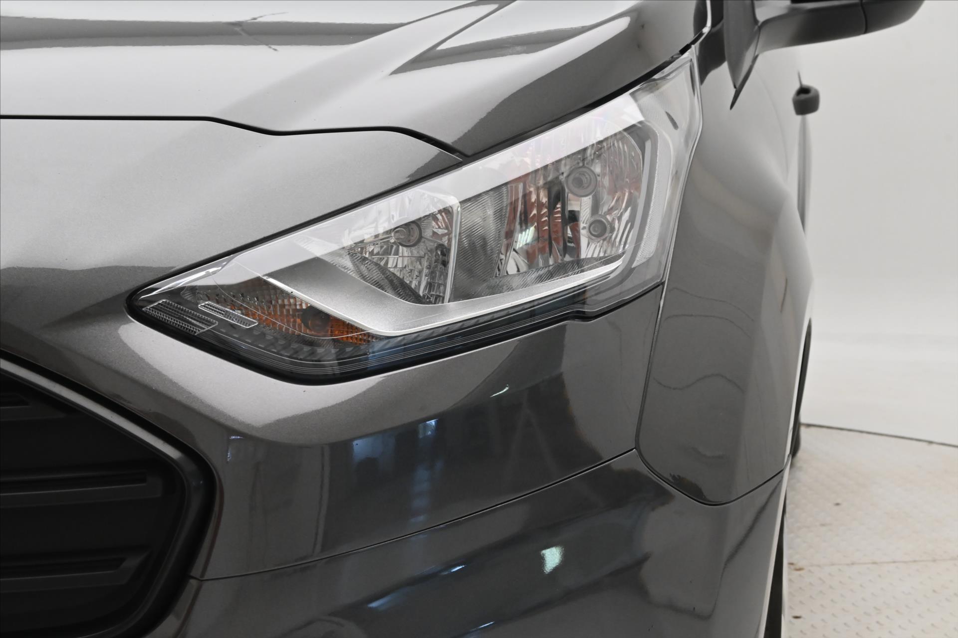 Hlavní fotografie vozu Ford Transit Connect 1,5 TDCI 76 kW Ecoblue Záruka až 5 let (27)